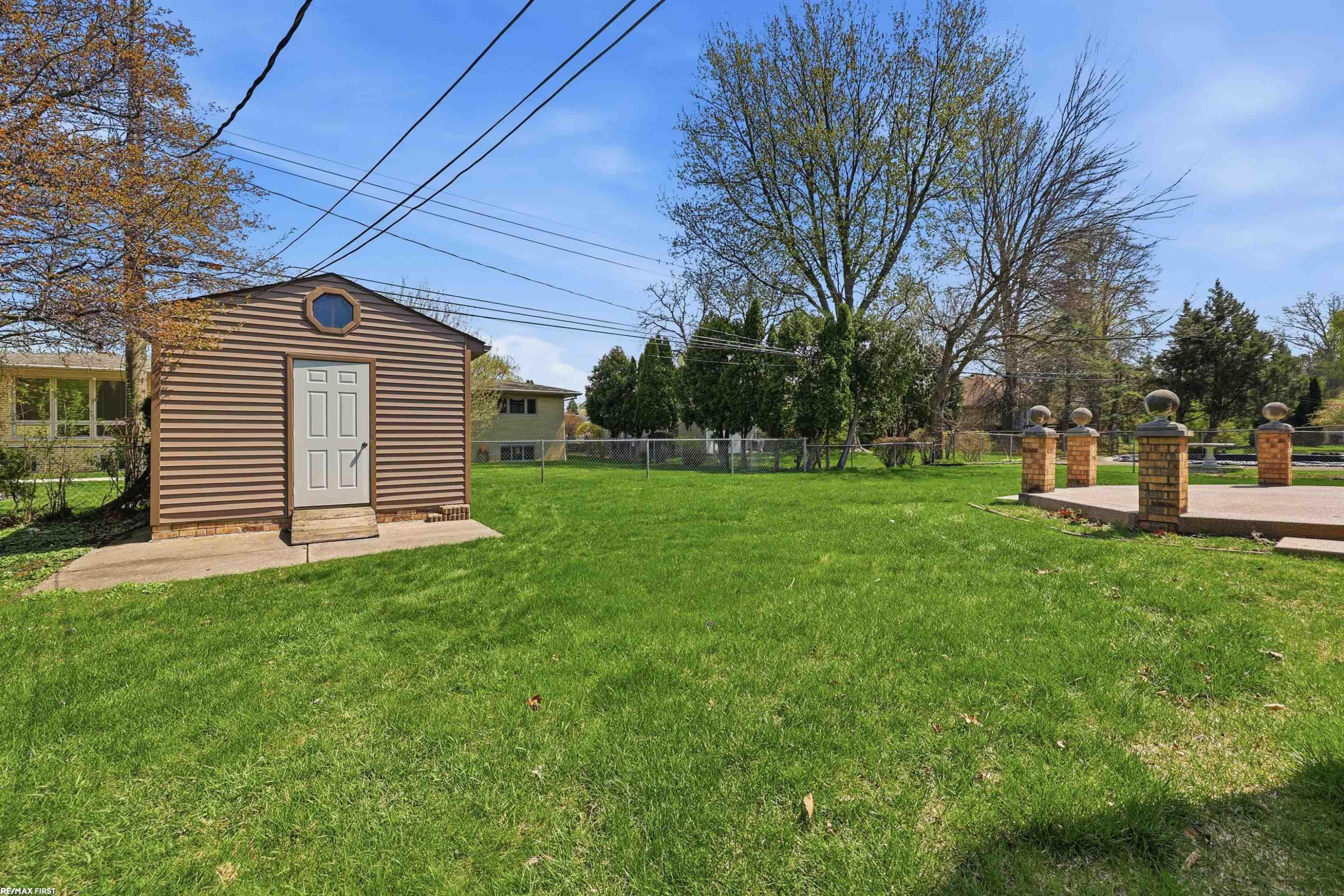38300 Santa Barbara Street, Clinton, MI 48036 — Photo 46