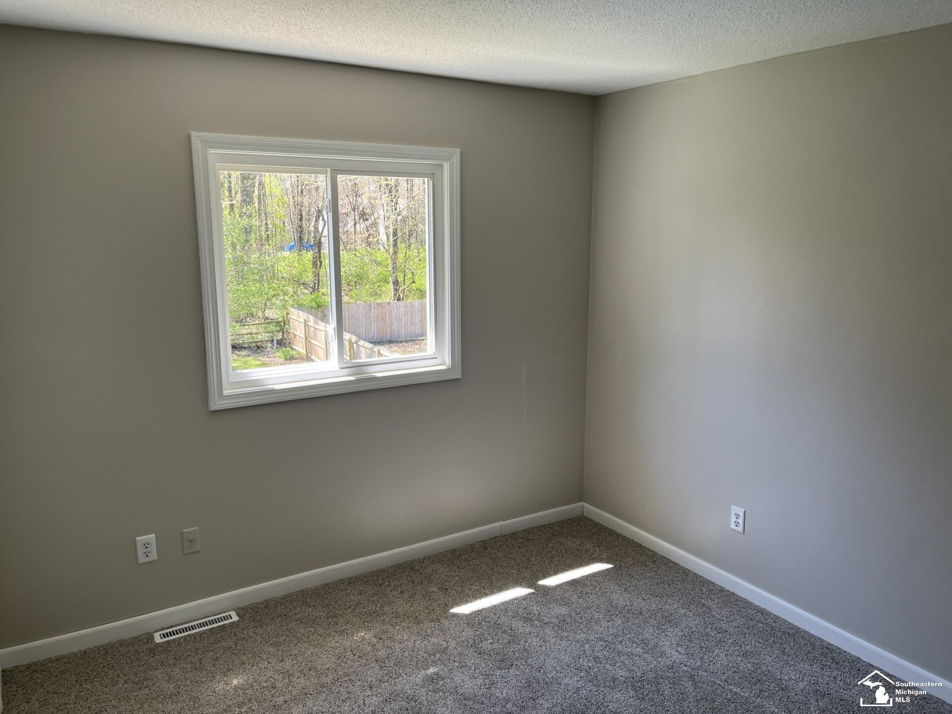 3823 Oldbury Street, Lambertville, MI 48144 — Photo 15