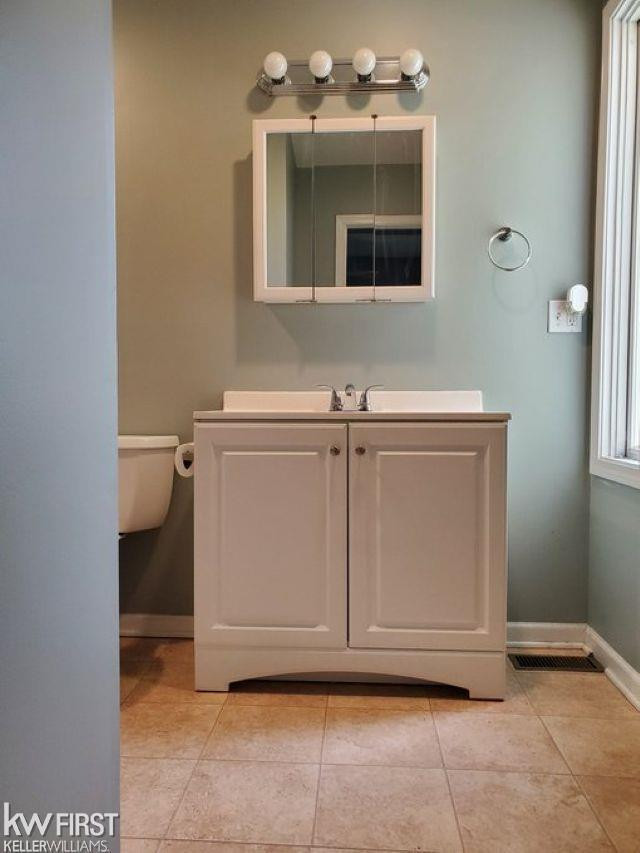 1227 Kingston Avenue, Flint, MI 48507 — Photo 16