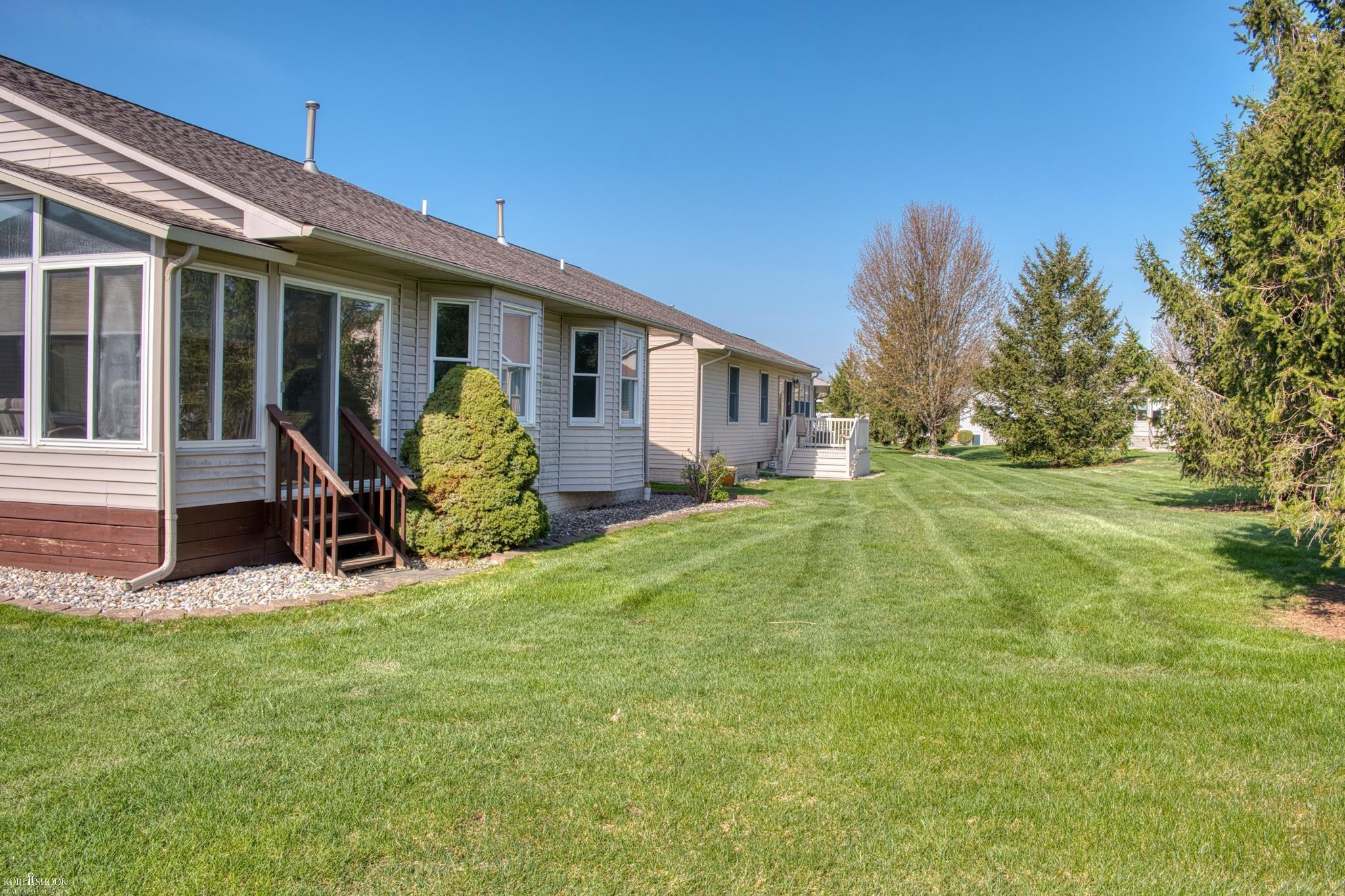 4268 Springbrook Drive, Swartz Creek, MI 48473 — Photo 30