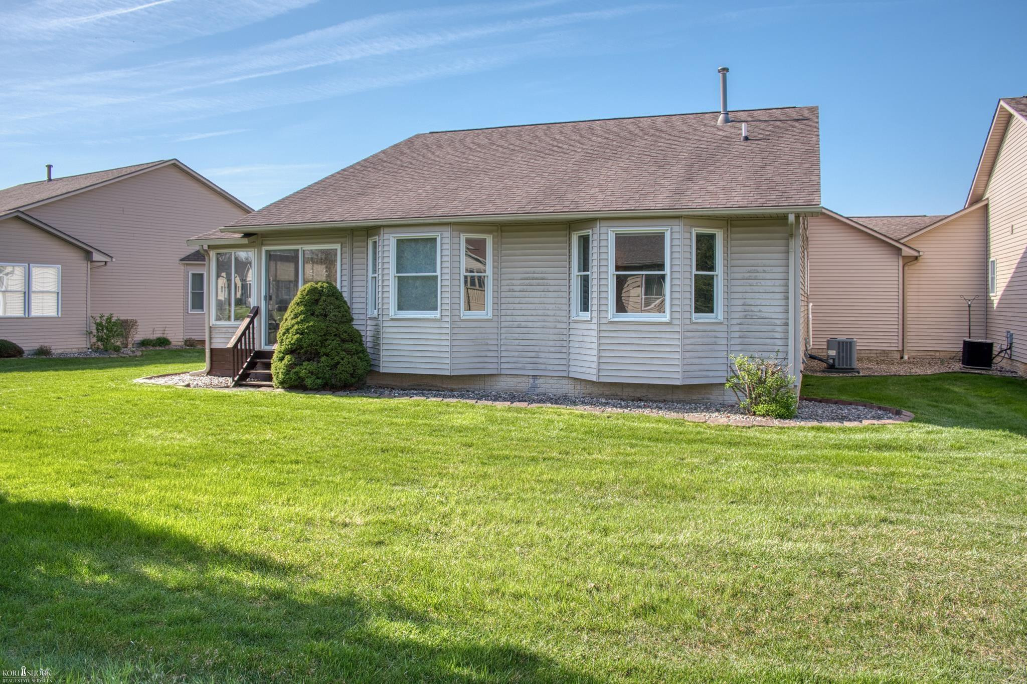 4268 Springbrook Drive, Swartz Creek, MI 48473 — Photo 32