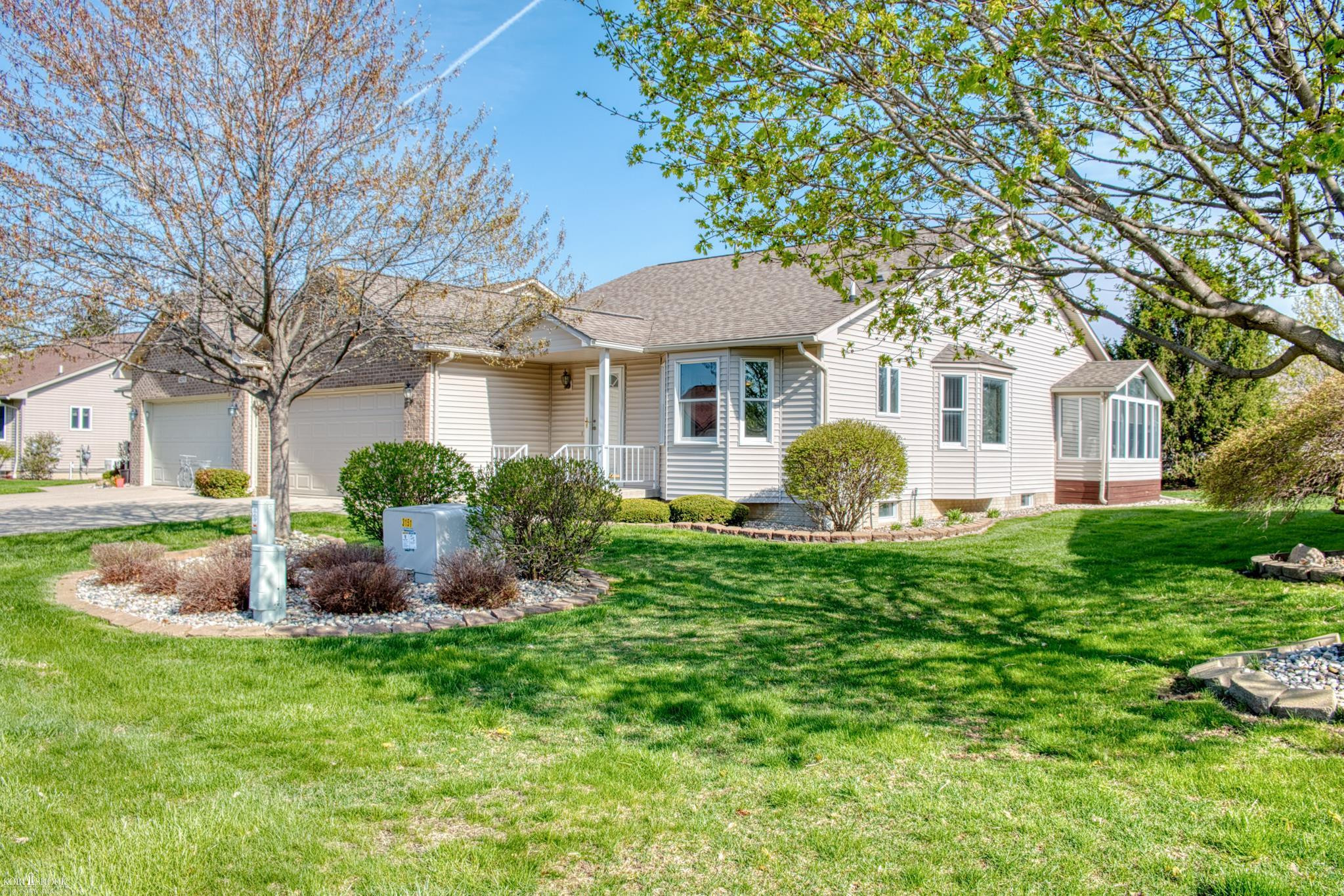 4268 Springbrook Drive, Swartz Creek, MI 48473 — Photo 33