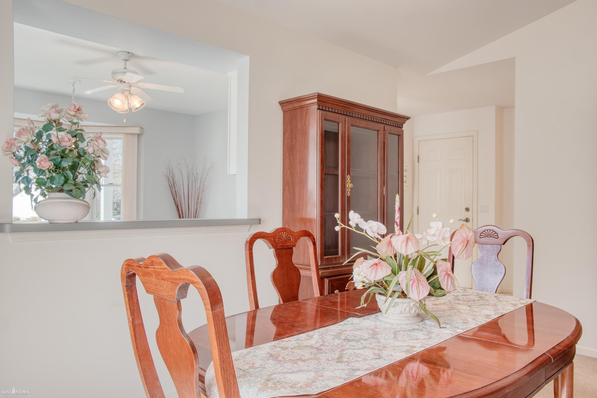 4268 Springbrook Drive, Swartz Creek, MI 48473 — Photo 11
