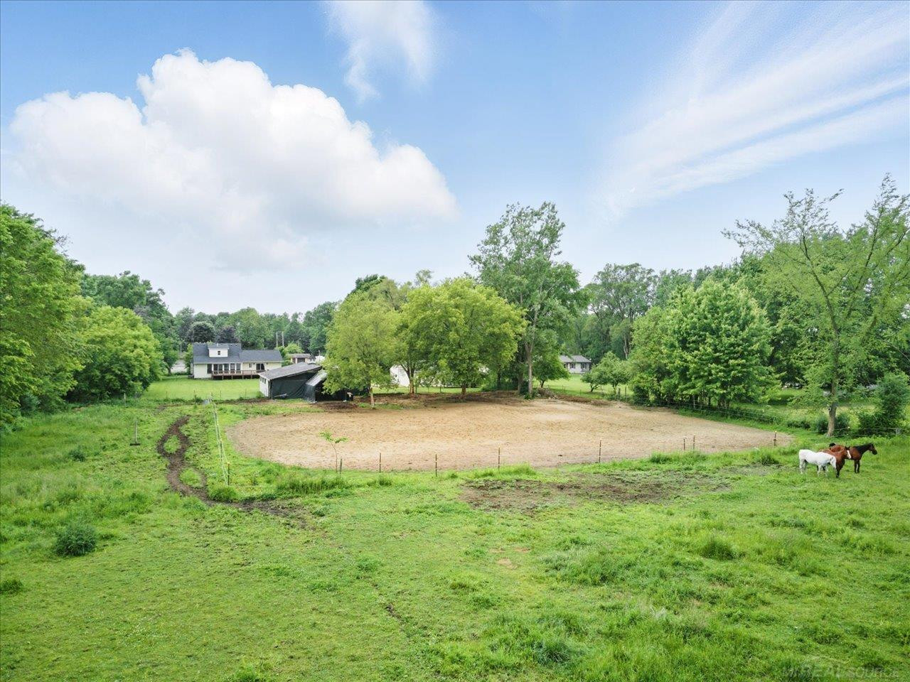 13485 S Block Road, Birch Run, MI 48415 — Photo 47