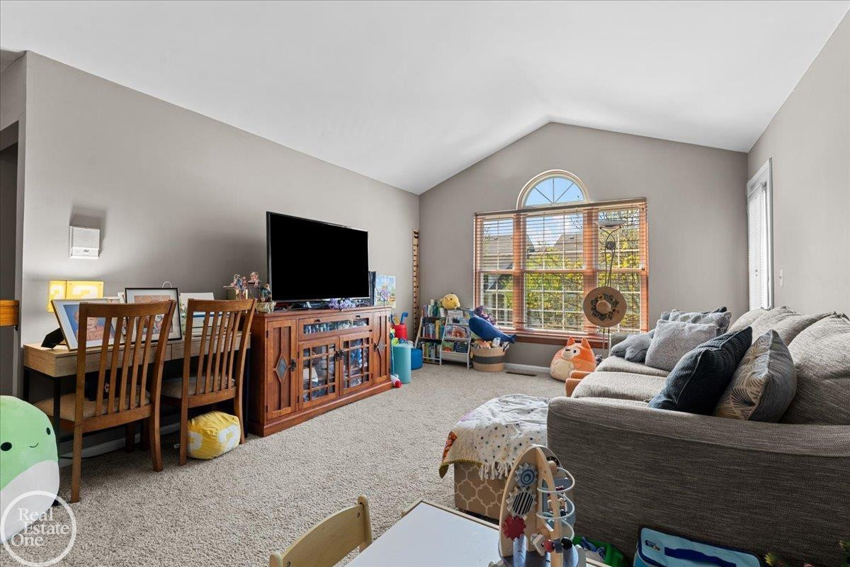 56588 Scotland Boulevard, Shelby Twp, MI 48316 — Photo 6