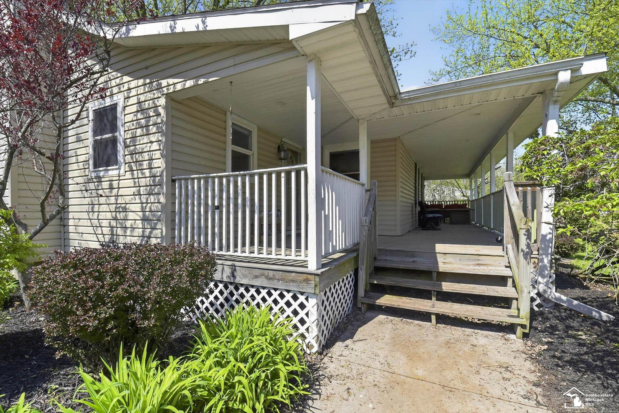 7795 Glenfield Drive, Monroe, MI 48161 — Photo 9