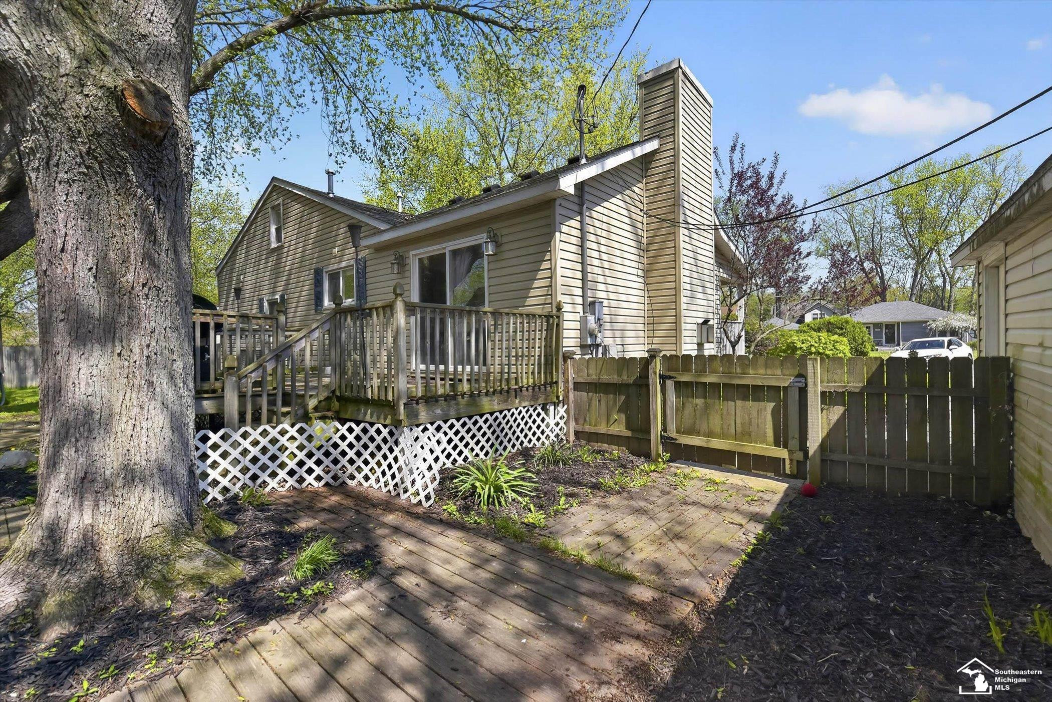 7795 Glenfield Drive, Monroe, MI 48161 — Photo 48