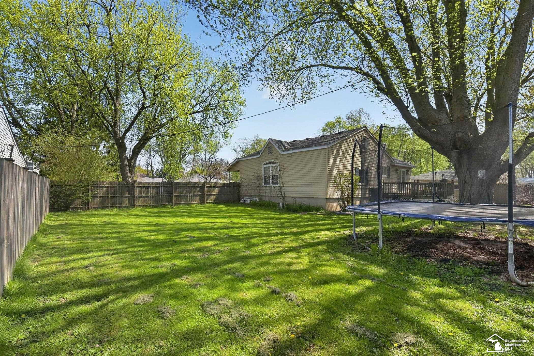 7795 Glenfield Drive, Monroe, MI 48161 — Photo 49