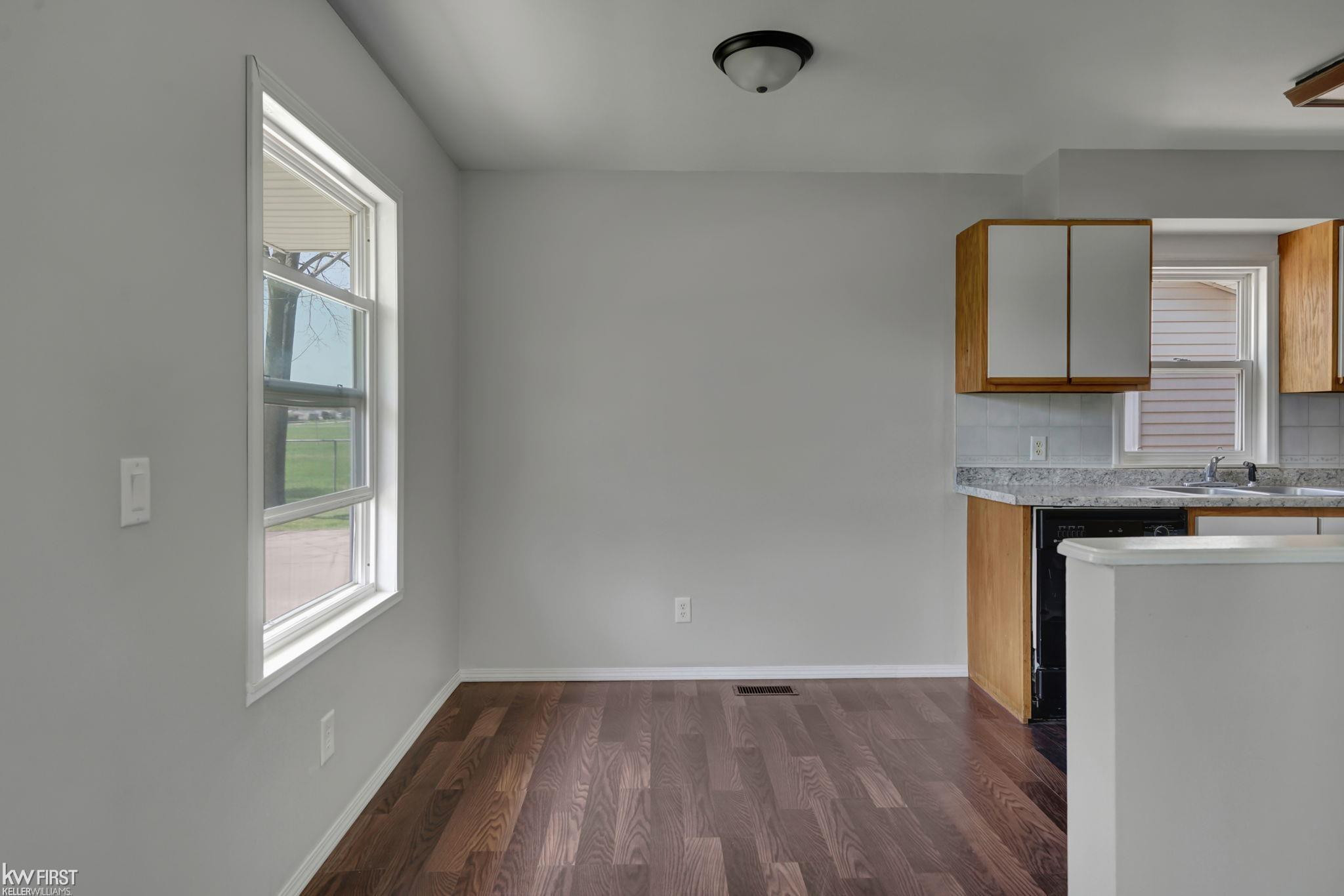1201 Thelma Street, Mount Morris, MI 48458 — Photo 5