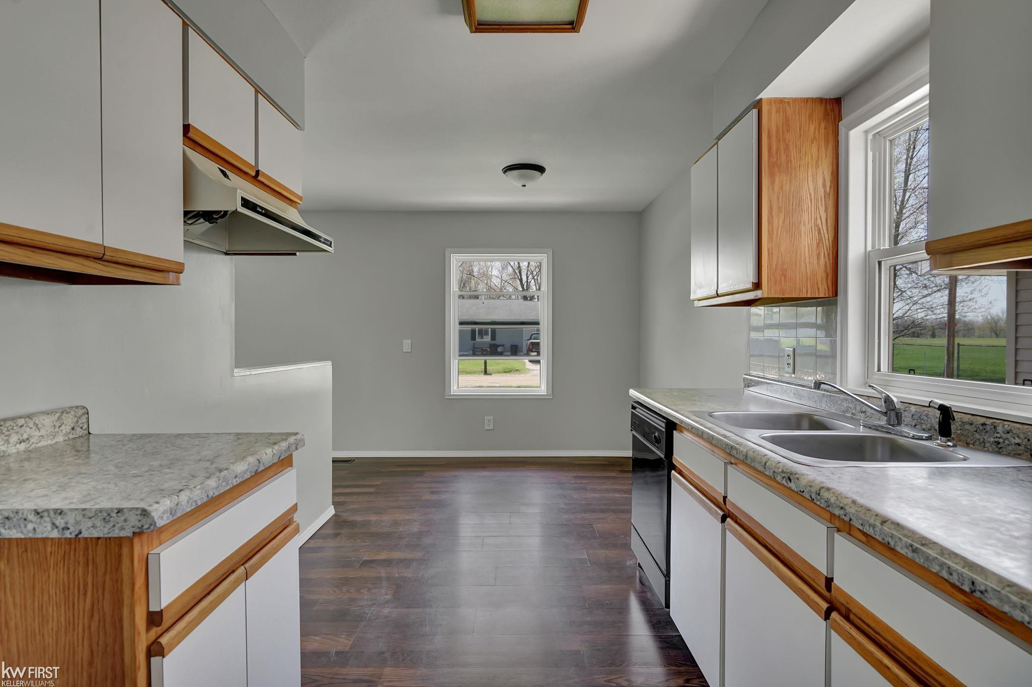1201 Thelma Street, Mount Morris, MI 48458 — Photo 8