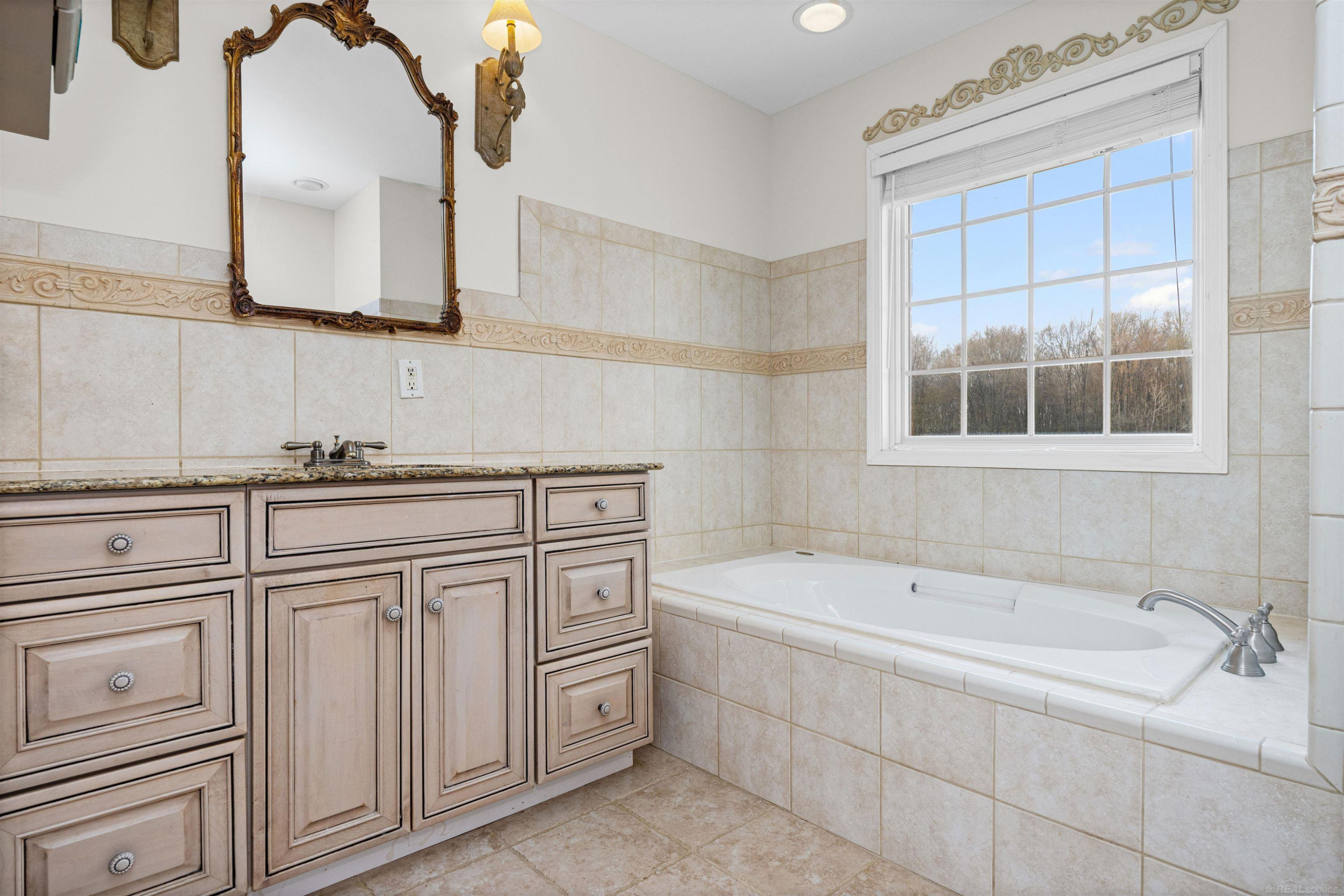 13148 Hunt Road, MI — Photo 33