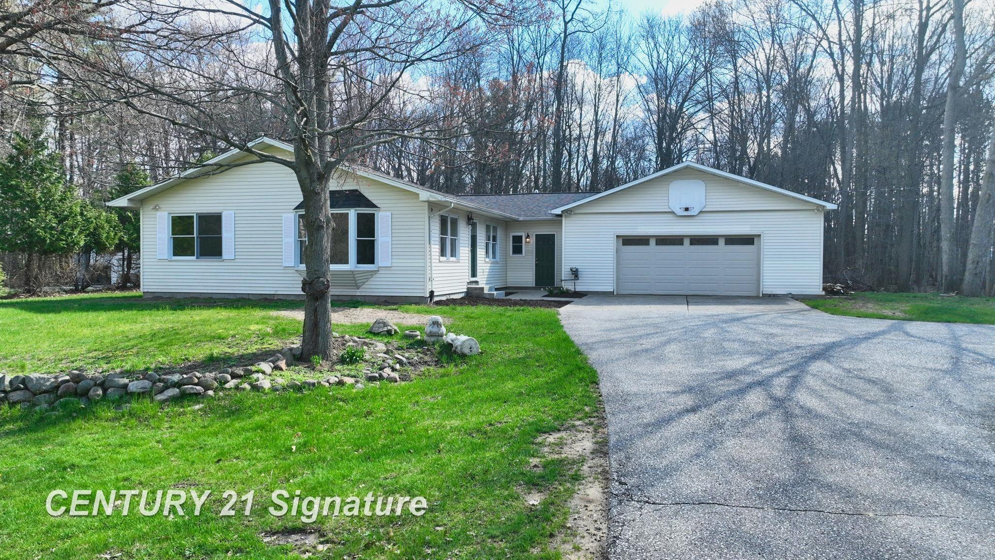10293 Carr Road, Saint Charles, MI 48655 — Photo 2