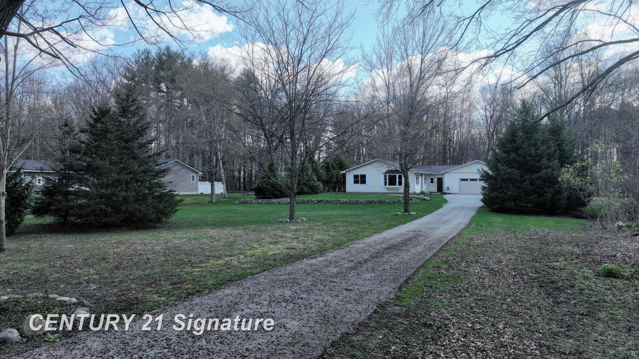 10293 Carr Road, Saint Charles, MI 48655 — Photo 3
