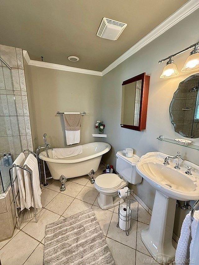 23233 Harvard Shore Drive, Clinton Twp, MI 48035 — Photo 25
