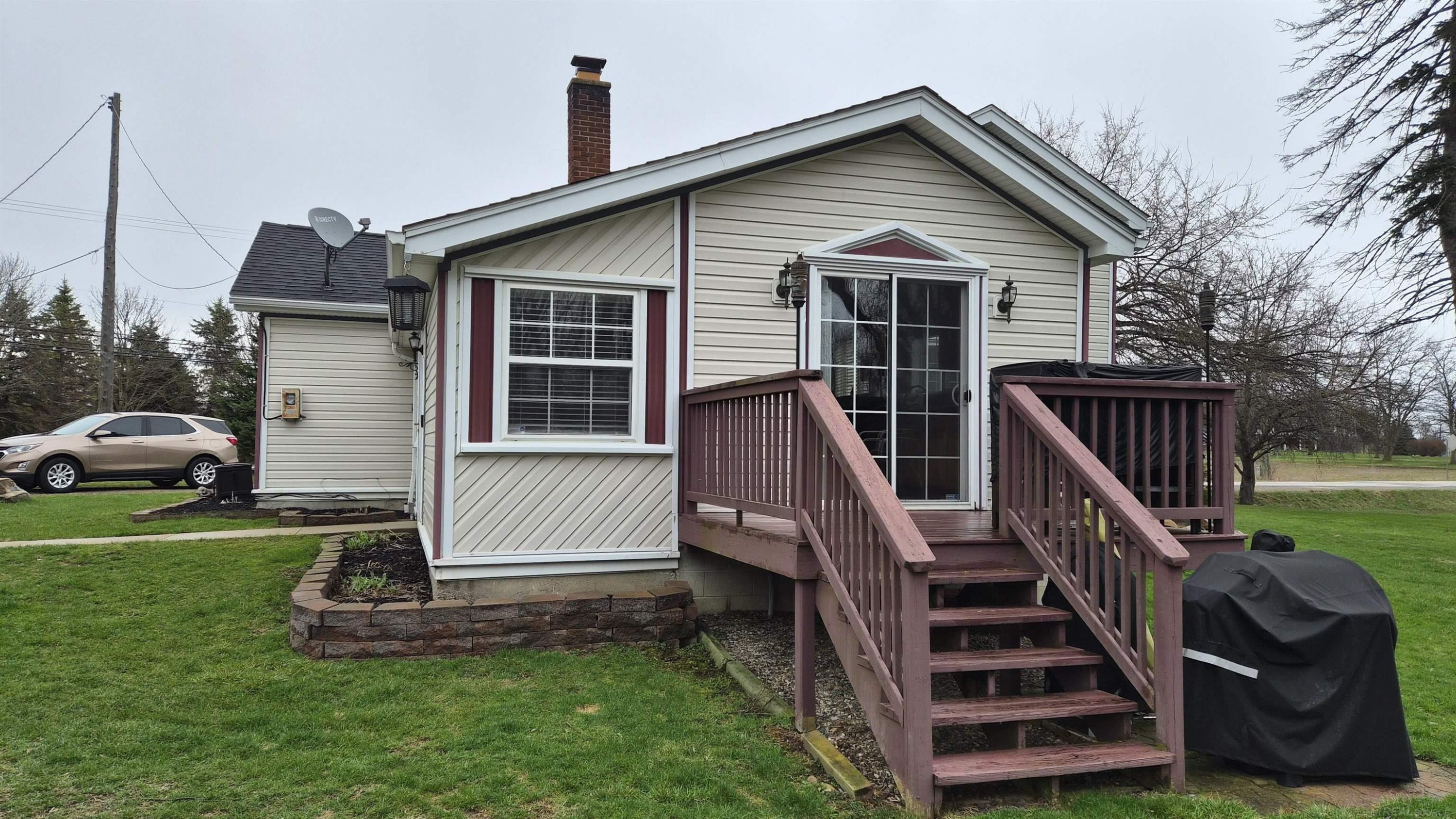 76845 north Avenue, MI — Photo 3