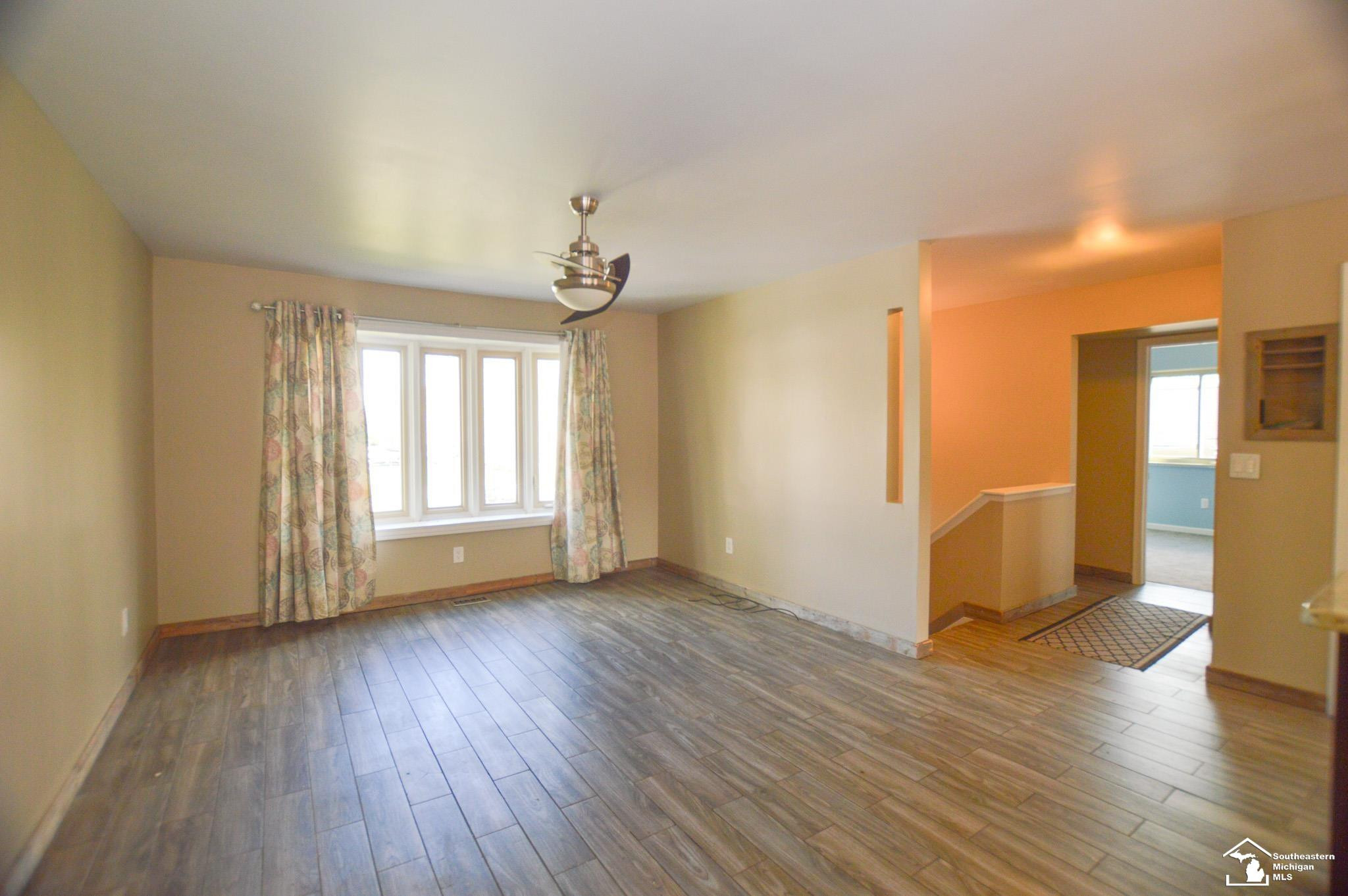 8675 Lillian Drive, Newport, MI 48166 — Photo 8