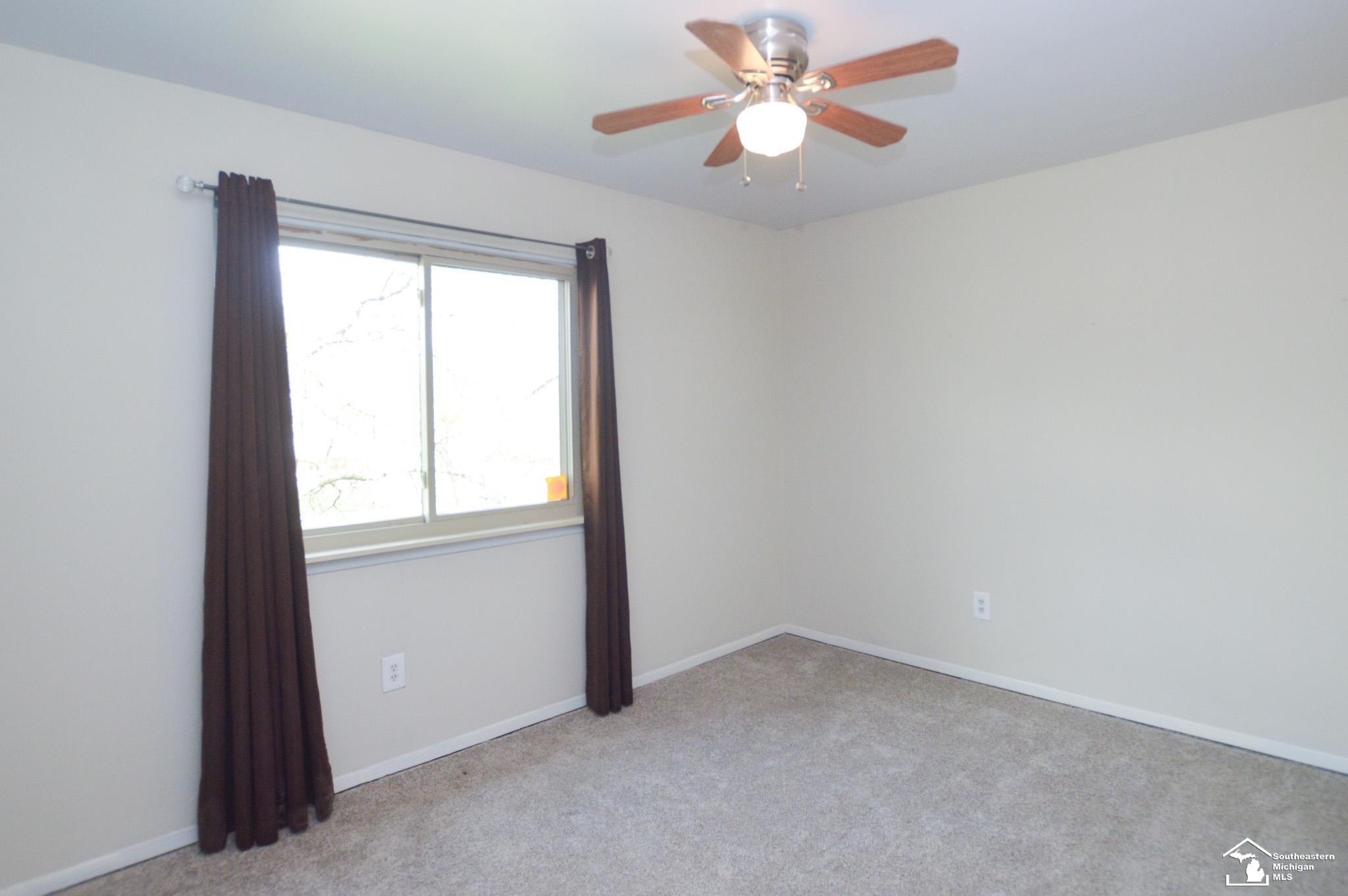 8675 Lillian Drive, Newport, MI 48166 — Photo 13