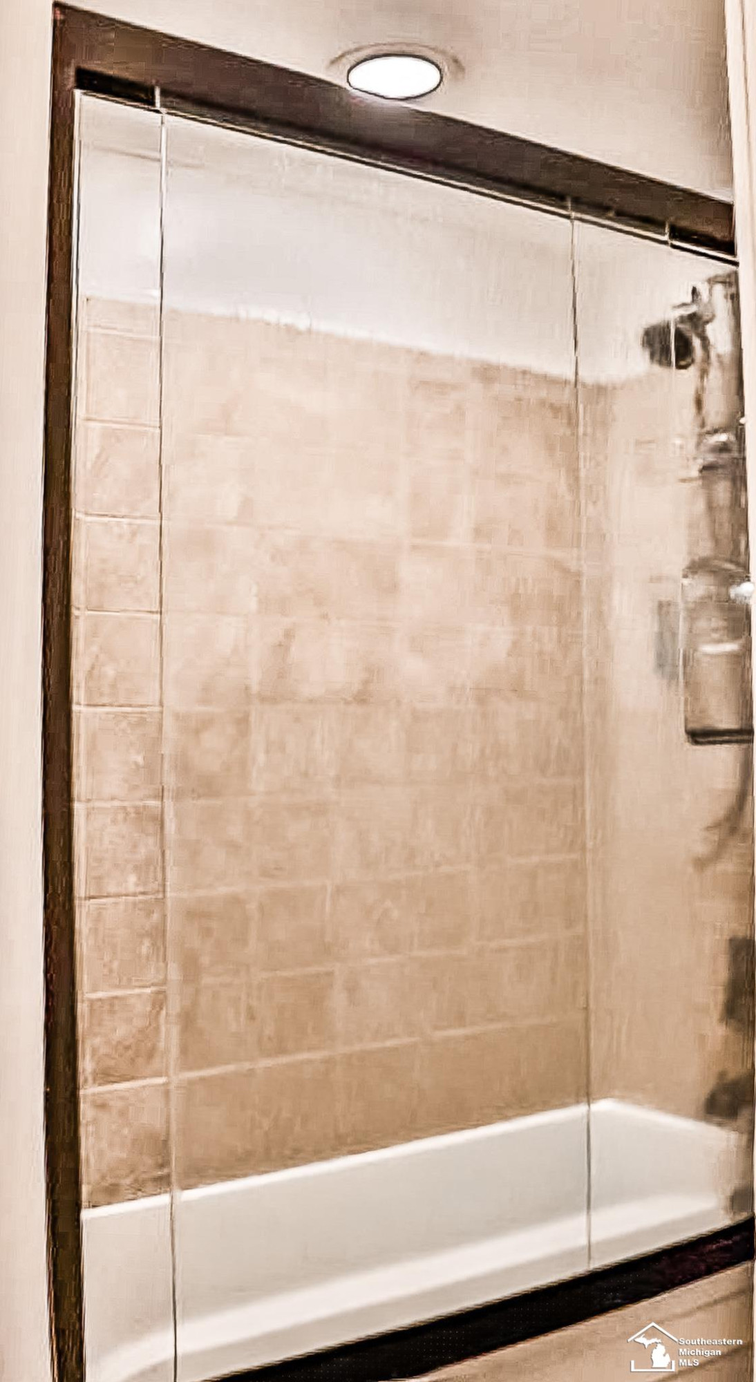 8675 Lillian Drive, Newport, MI 48166 — Photo 18