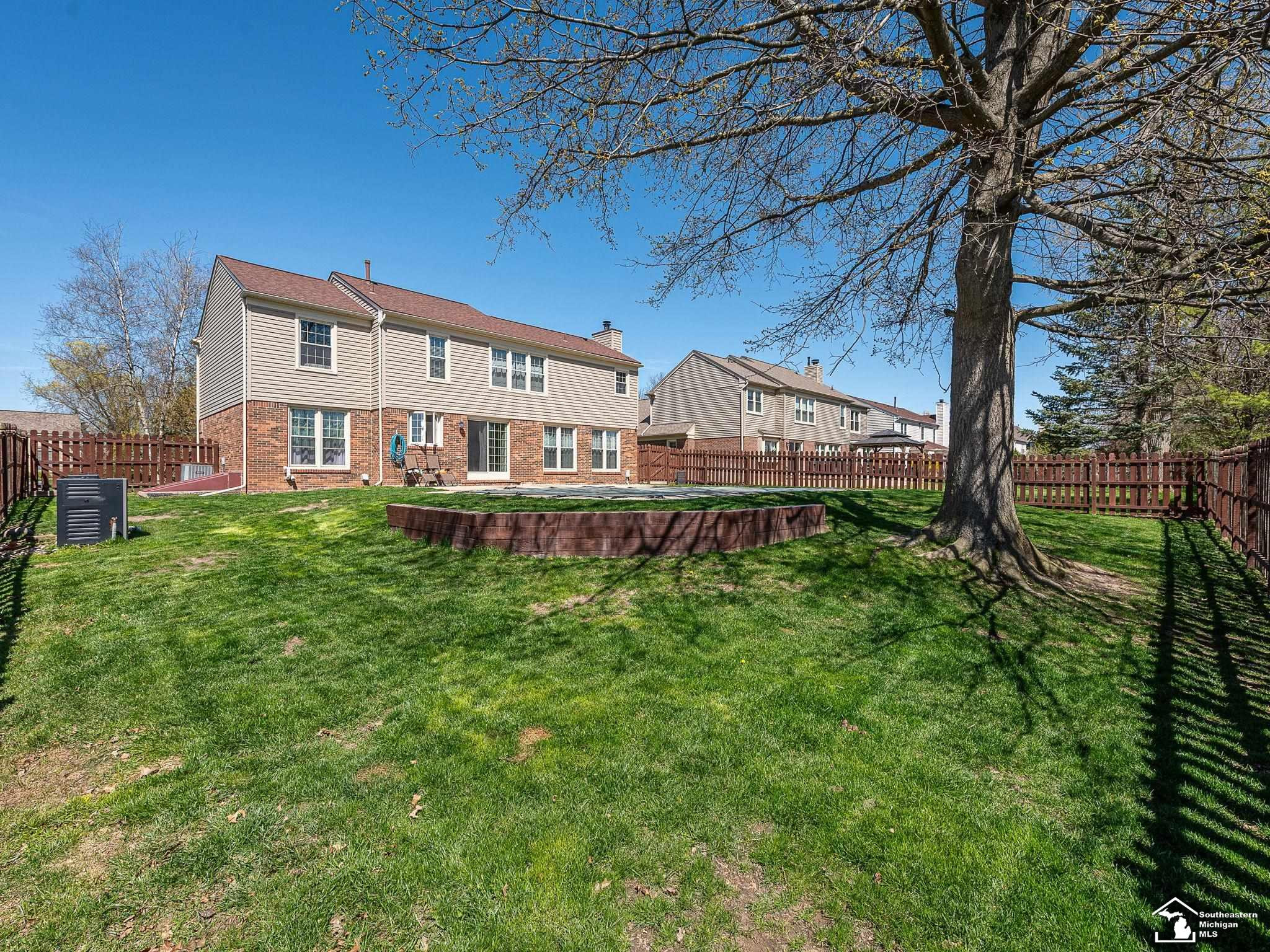 849 Regents Park, Monroe, MI 48161 — Photo 3
