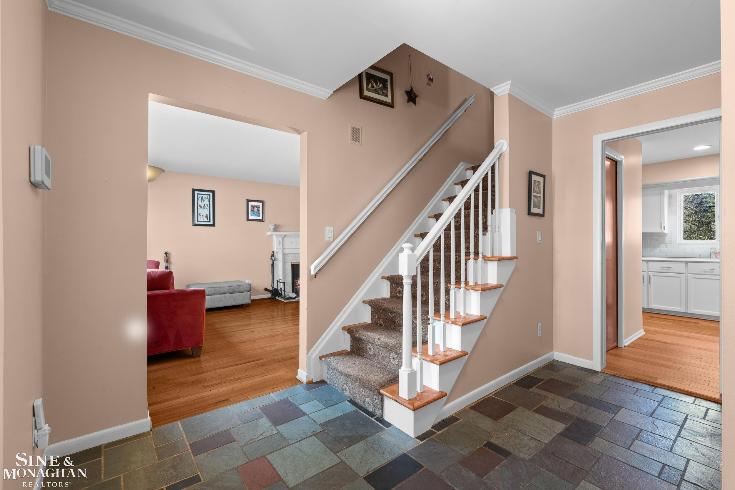 4663 Hedgewood Drive, Bloomfield Hills, MI 48301 — Photo 11