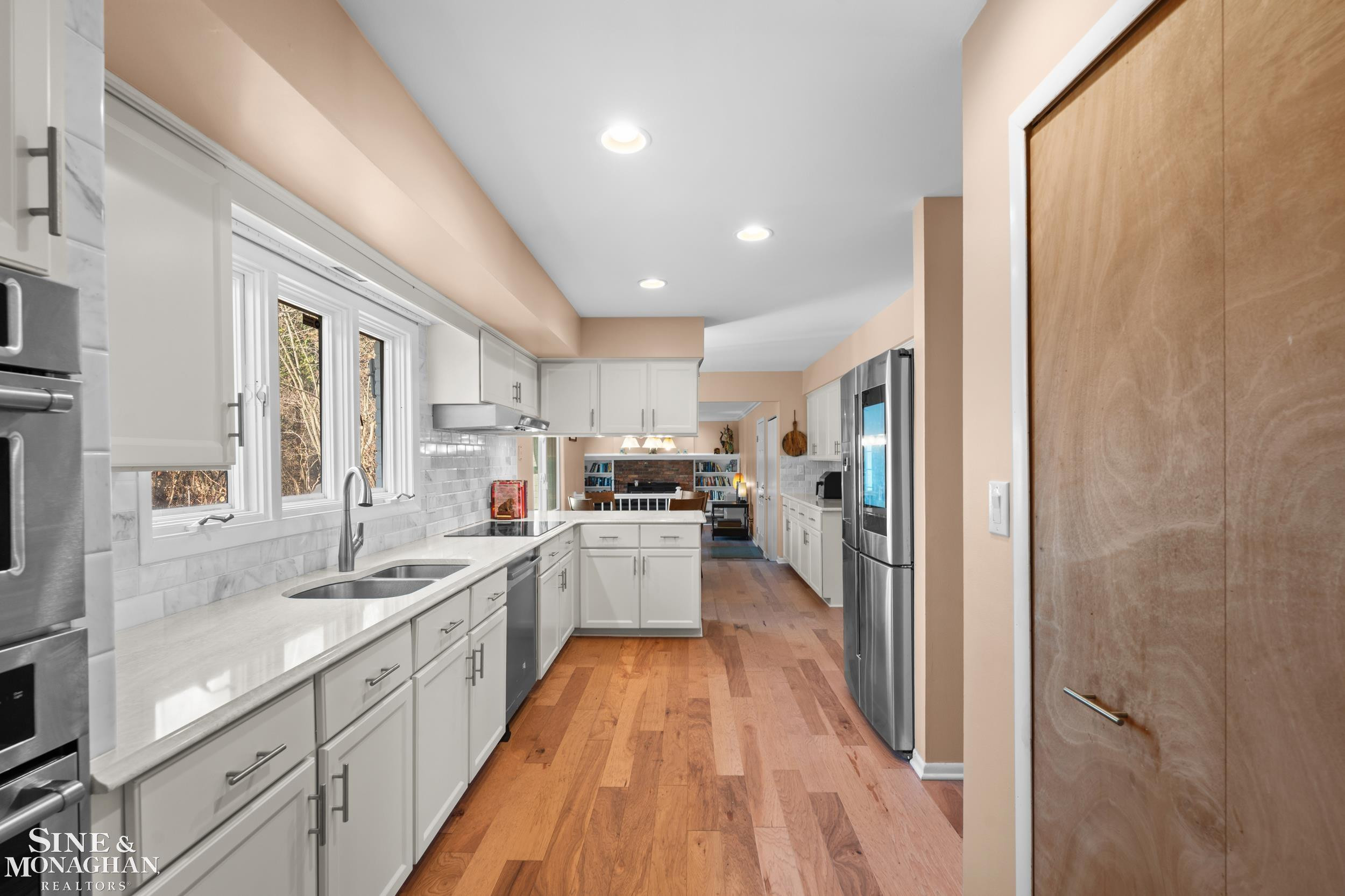 4663 Hedgewood Drive, Bloomfield Hills, MI 48301 — Photo 16