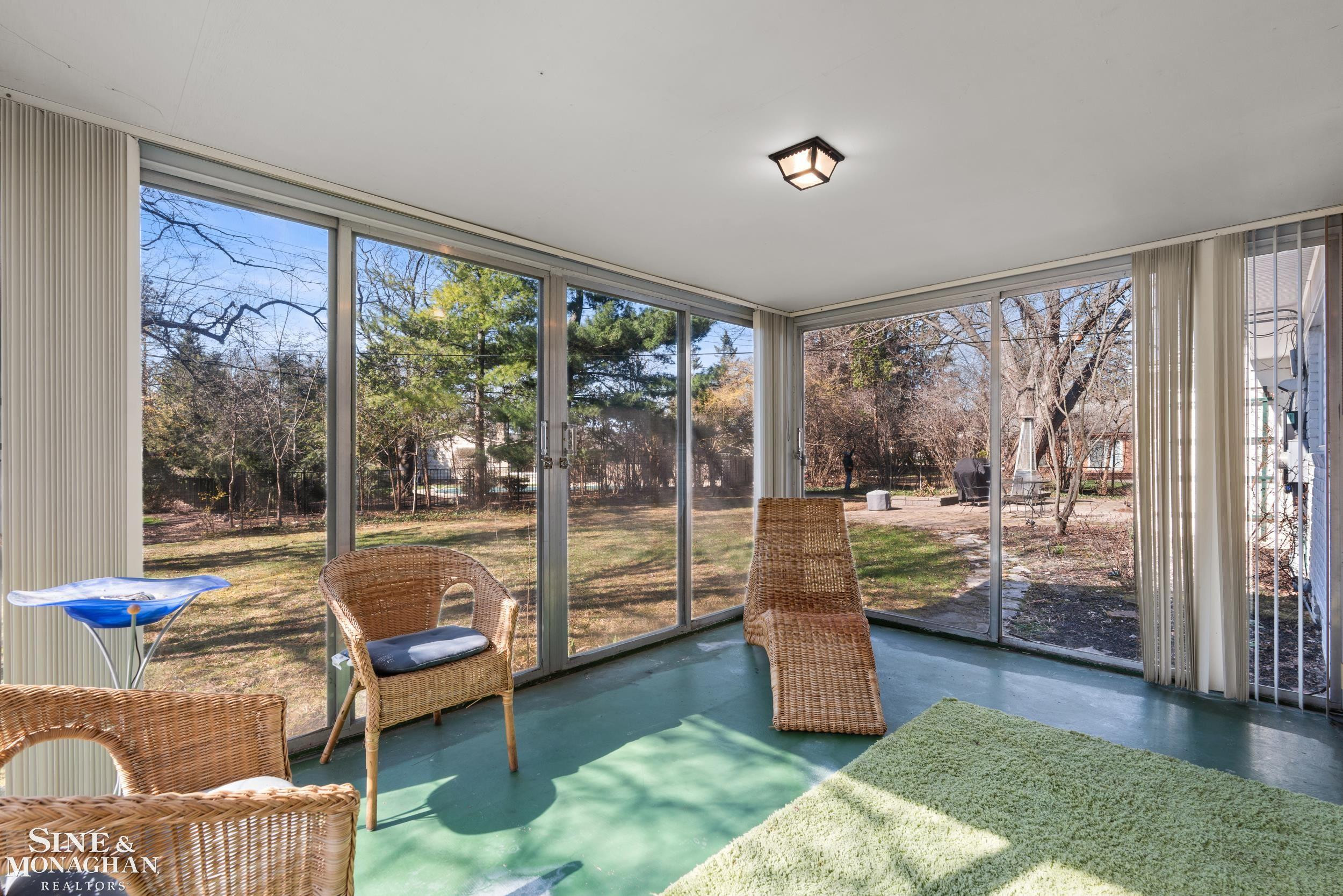 4663 Hedgewood Drive, Bloomfield Hills, MI 48301 — Photo 34
