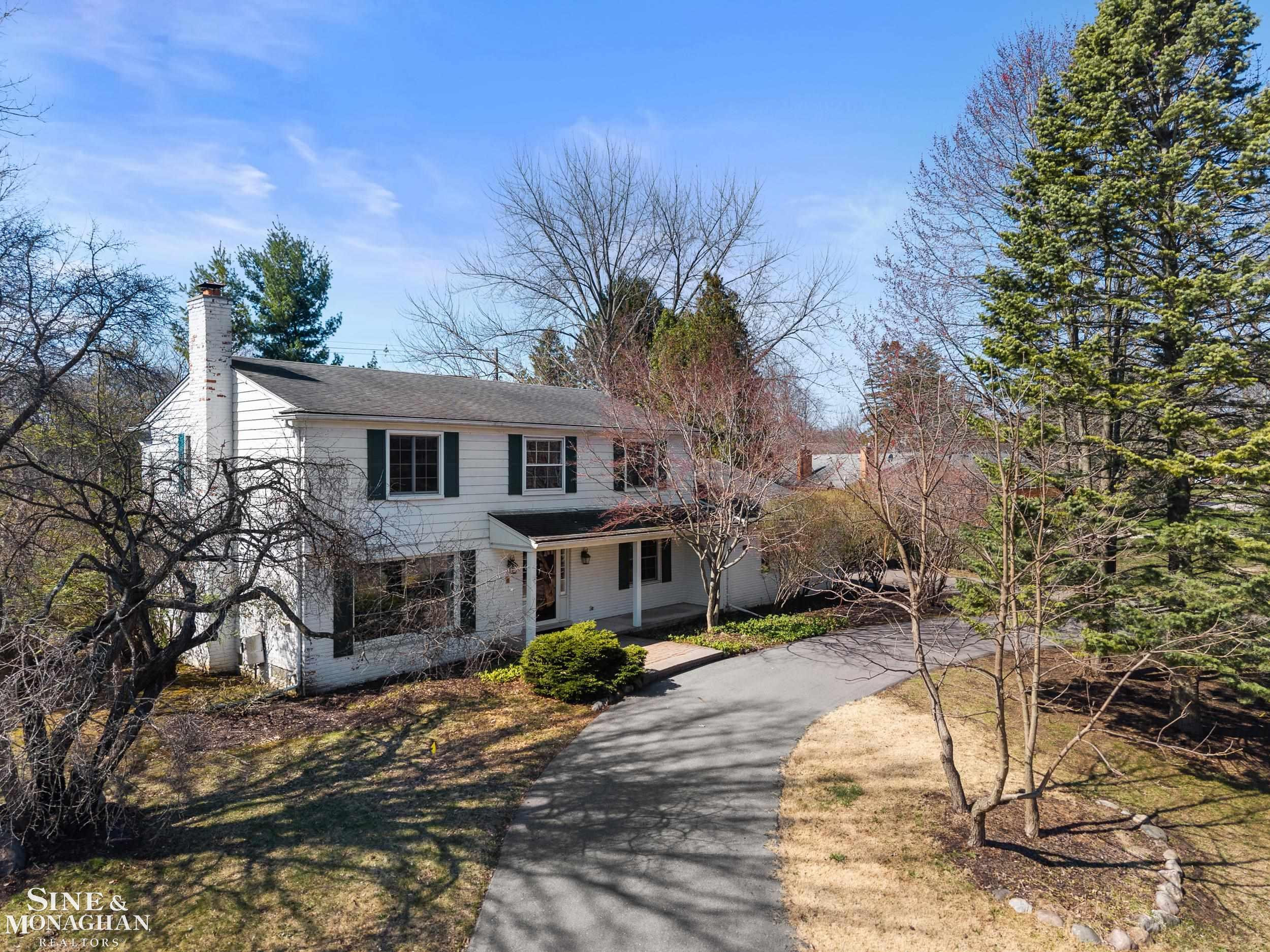 4663 Hedgewood Drive, Bloomfield Hills, MI 48301 — Photo 43