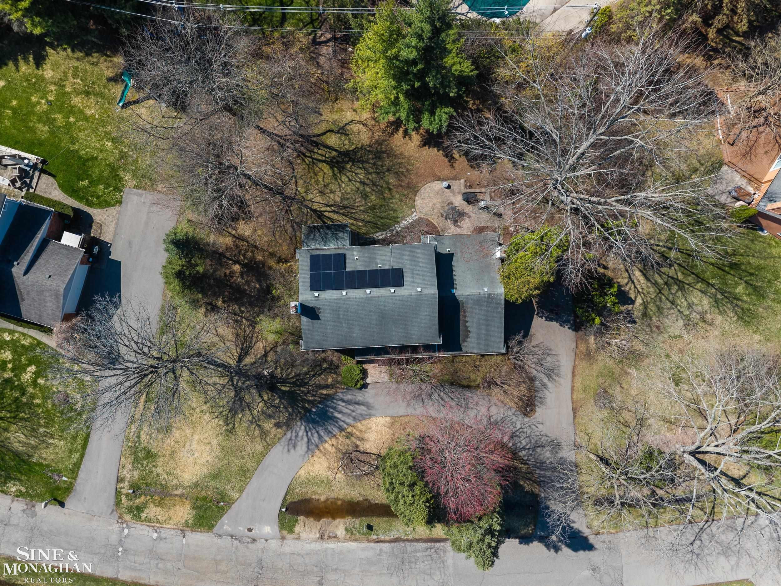 4663 Hedgewood Drive, Bloomfield Hills, MI 48301 — Photo 47