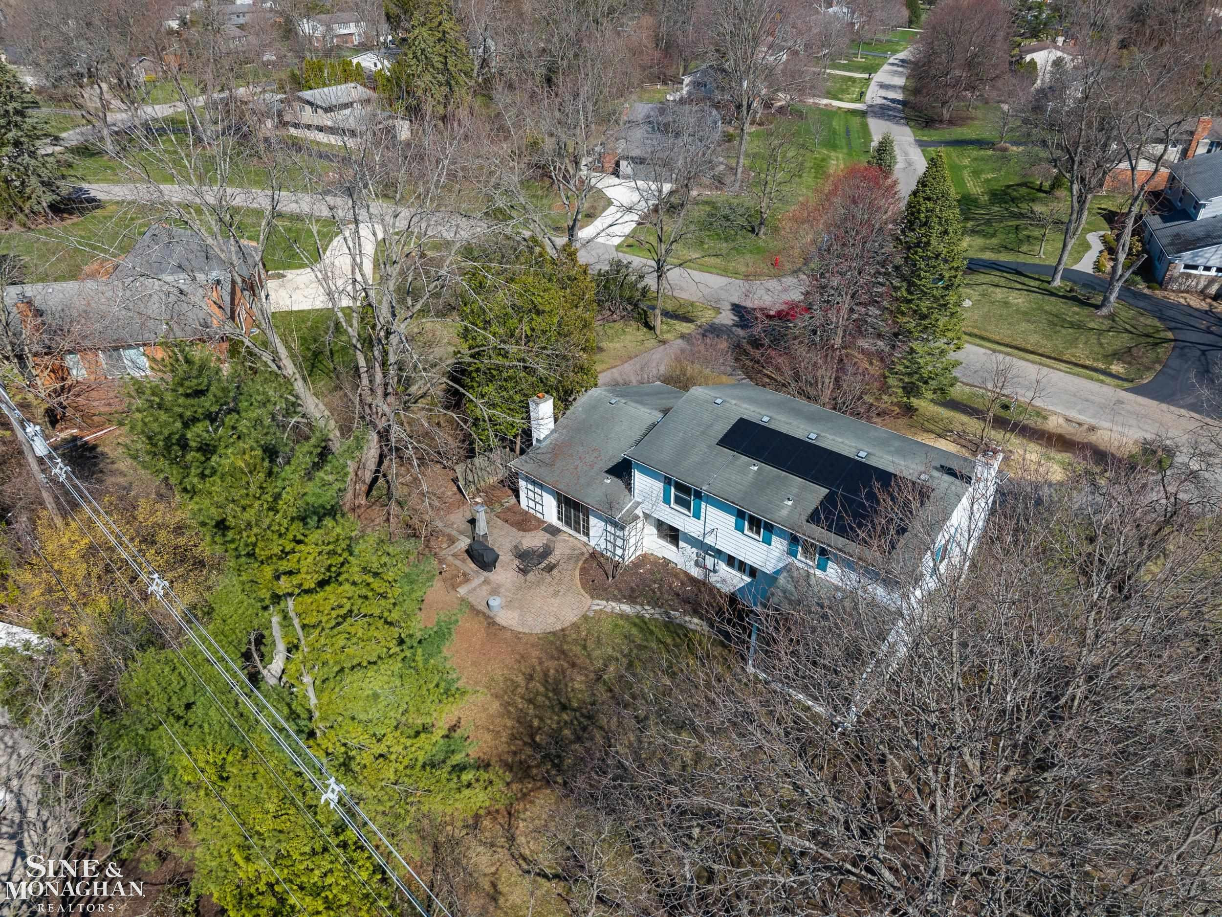 4663 Hedgewood Drive, Bloomfield Hills, MI 48301 — Photo 54