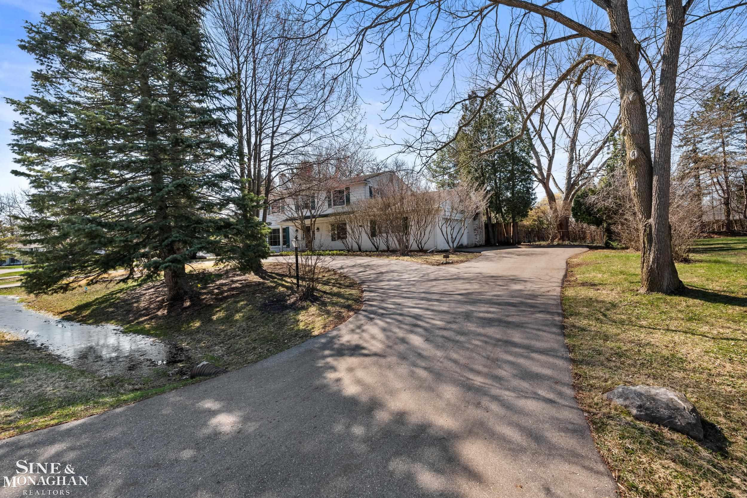 4663 Hedgewood Drive, Bloomfield Hills, MI 48301 — Photo 61