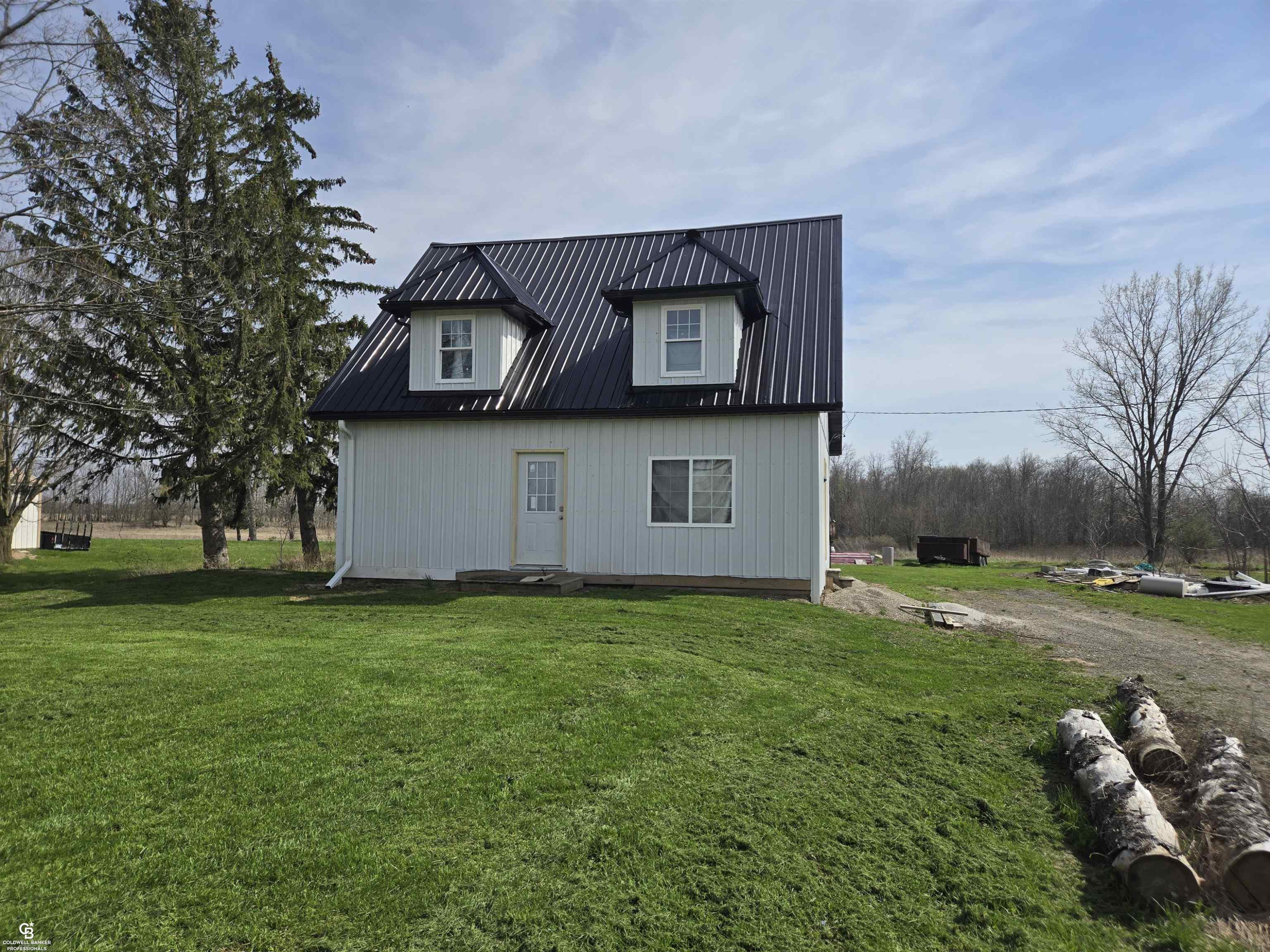 16433 Dudley Road, MI 48416