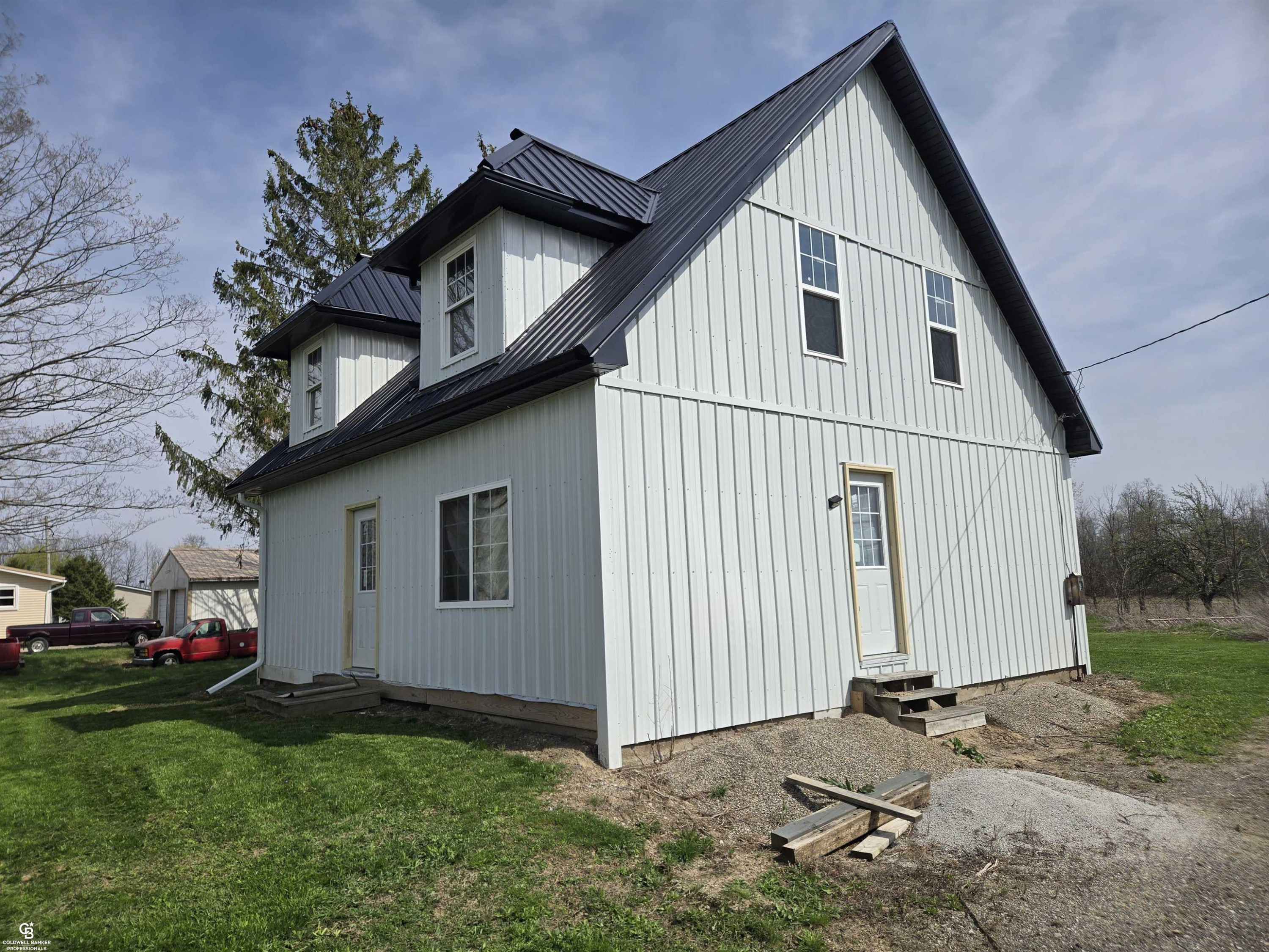 16433 Dudley Road, MI 48416 — Photo 3