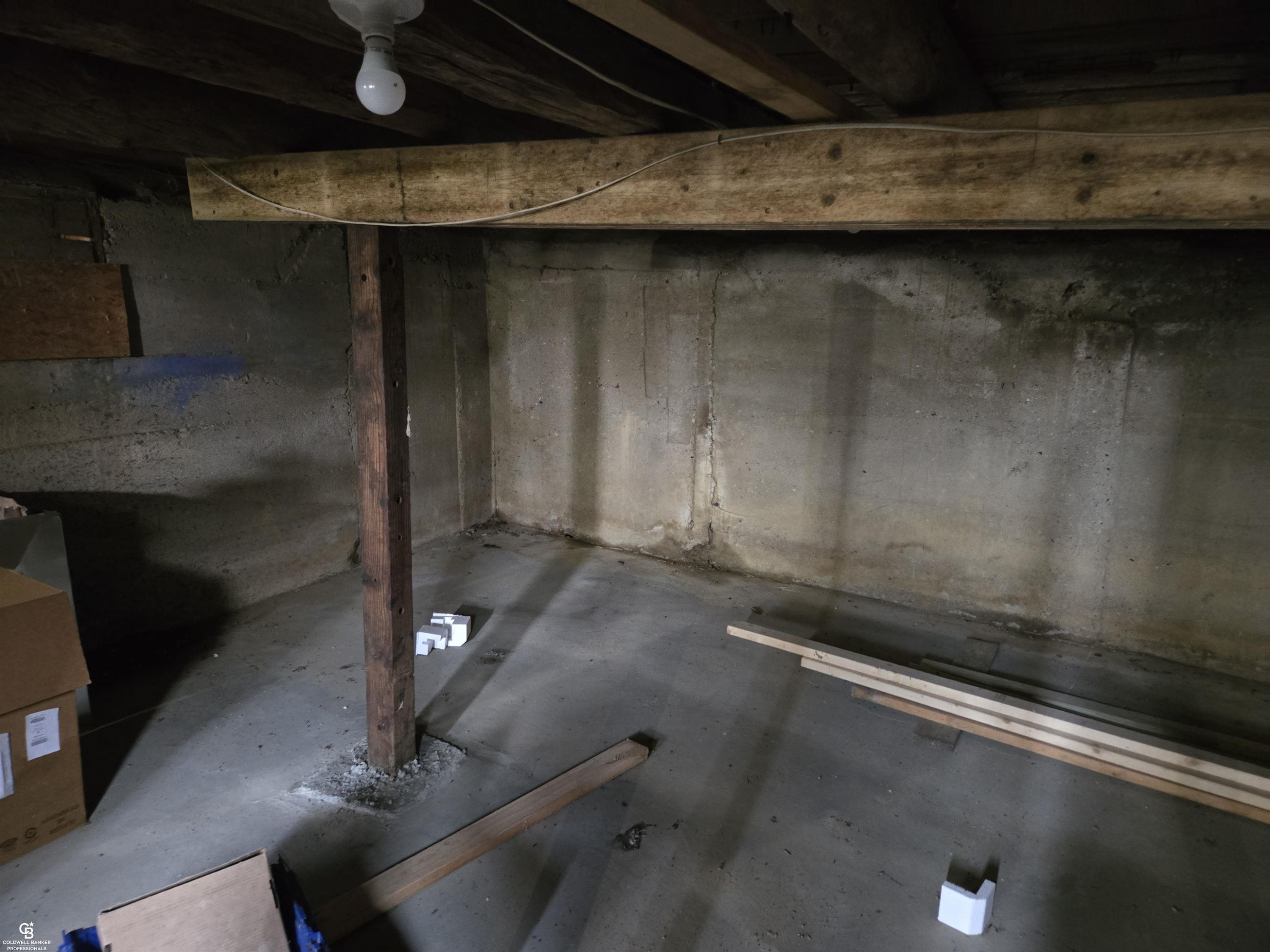 16433 Dudley Road, MI 48416 — Photo 8