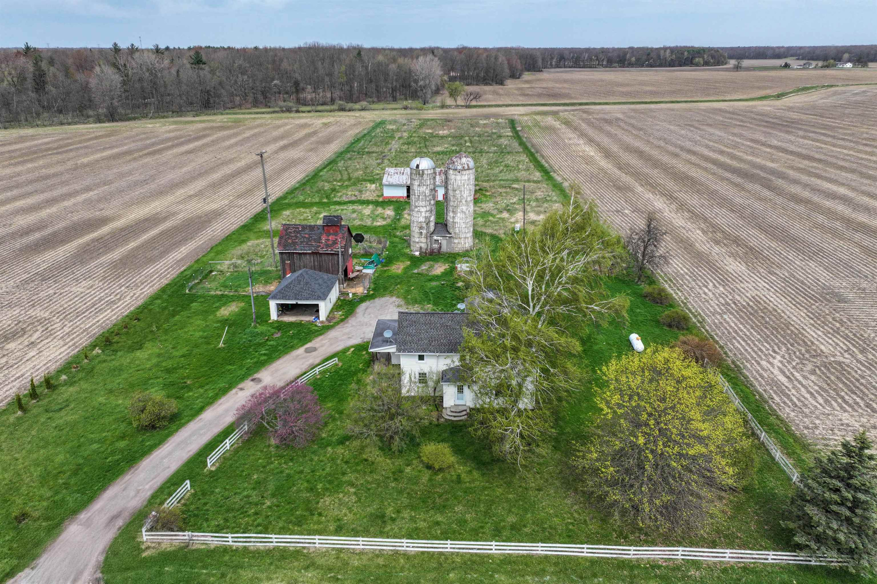 14274 W Gary Road, Chesaning, MI 48616 — Photo 23
