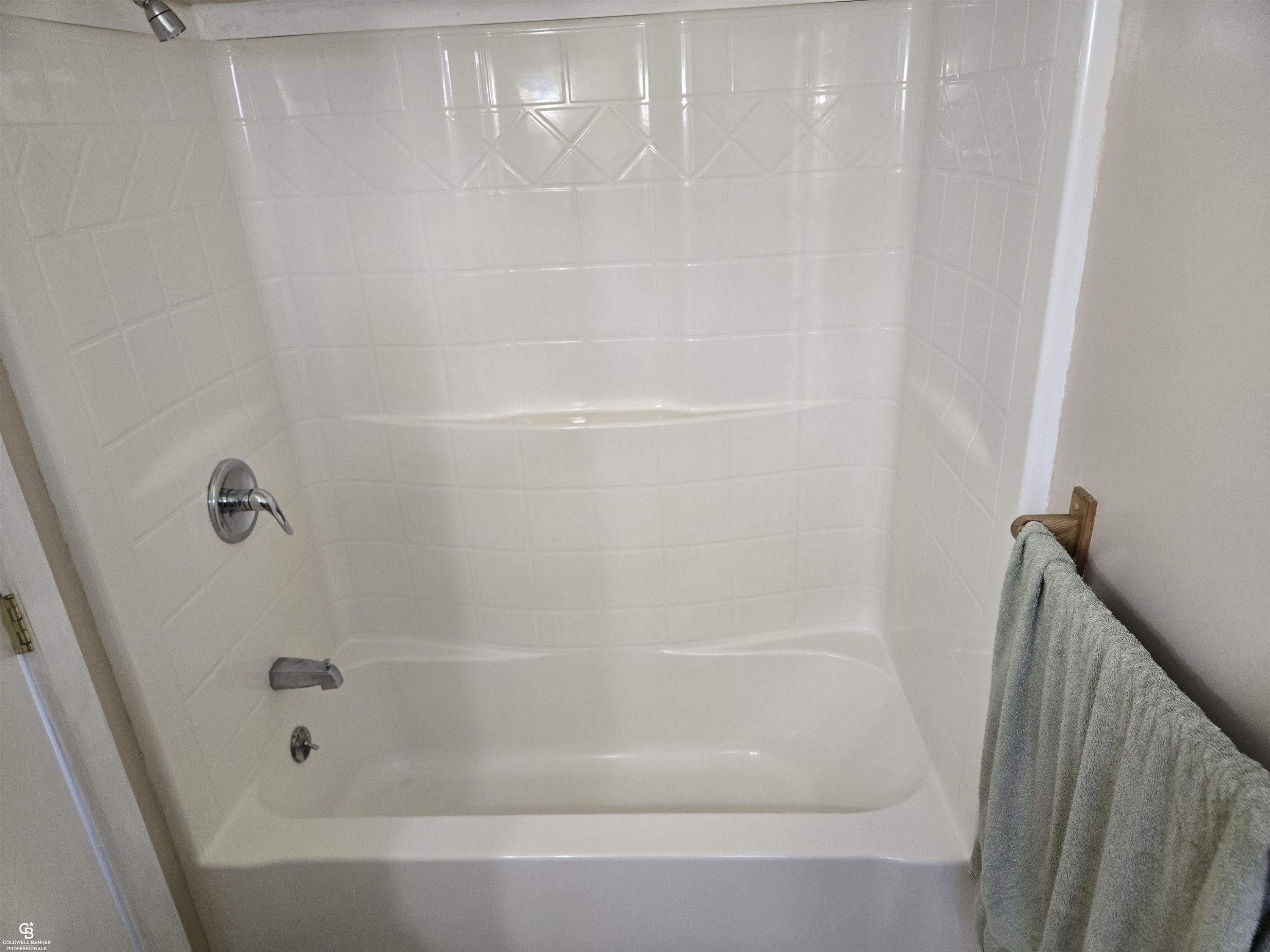 56 E Lapeer Street, Peck, MI 48466 — Photo 10