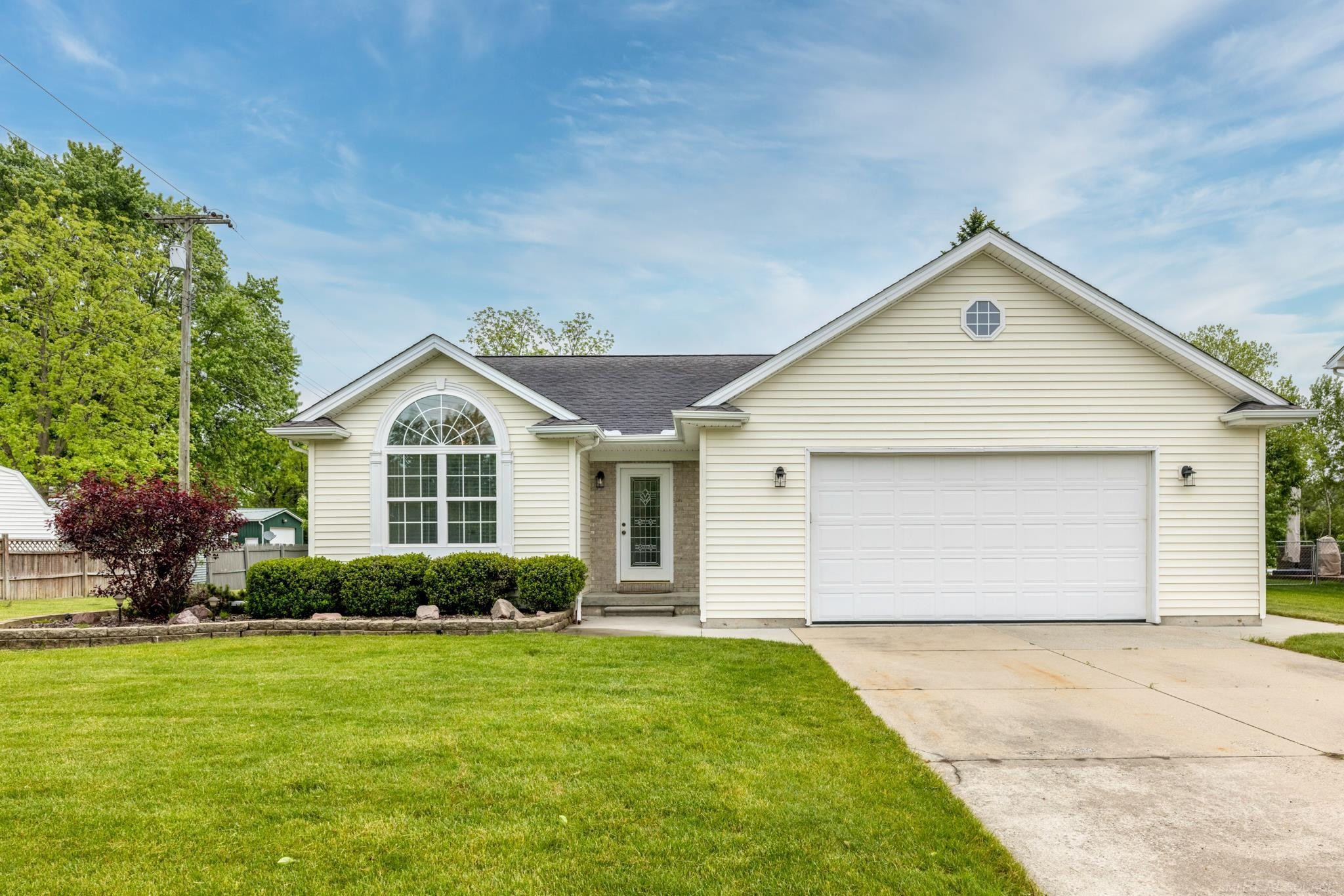 25 Rella Rae Street, Marysville, MI 48040 — front exterior