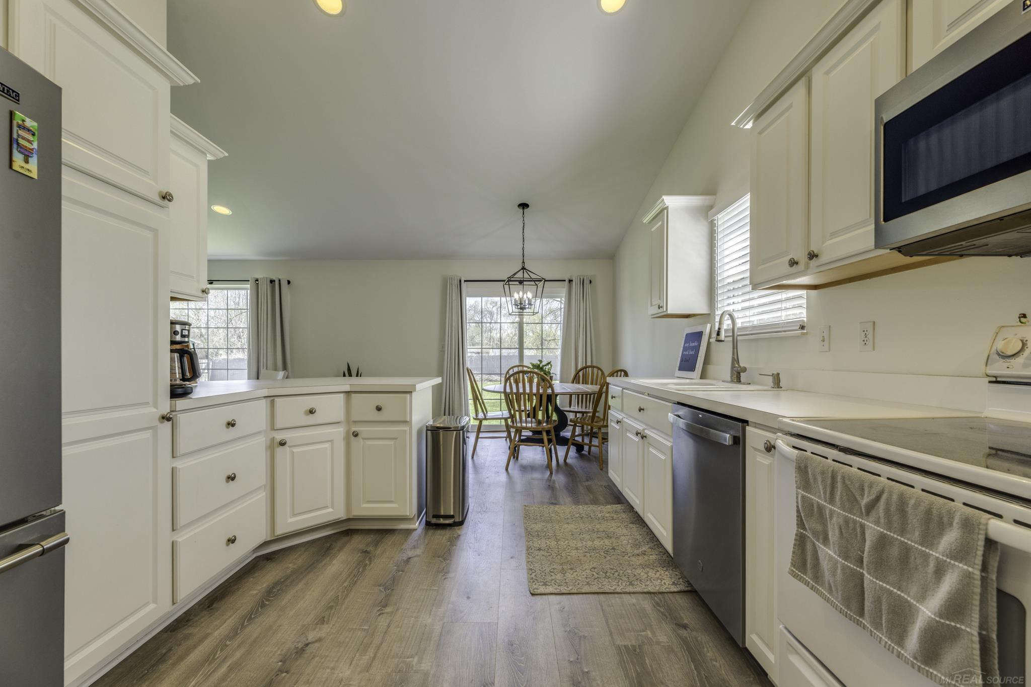 25 Rella Rae Street, Marysville, MI 48040 — Photo 10