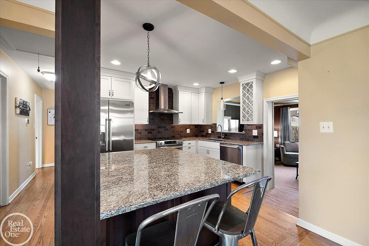 21720 Chalon Street, Saint Clair Shores, MI 48080 — Photo 25
