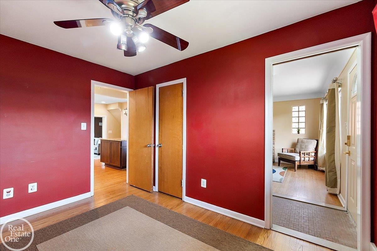 21720 Chalon Street, Saint Clair Shores, MI 48080 — Photo 33