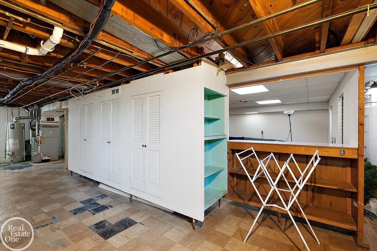 21720 Chalon Street, Saint Clair Shores, MI 48080 — Photo 43