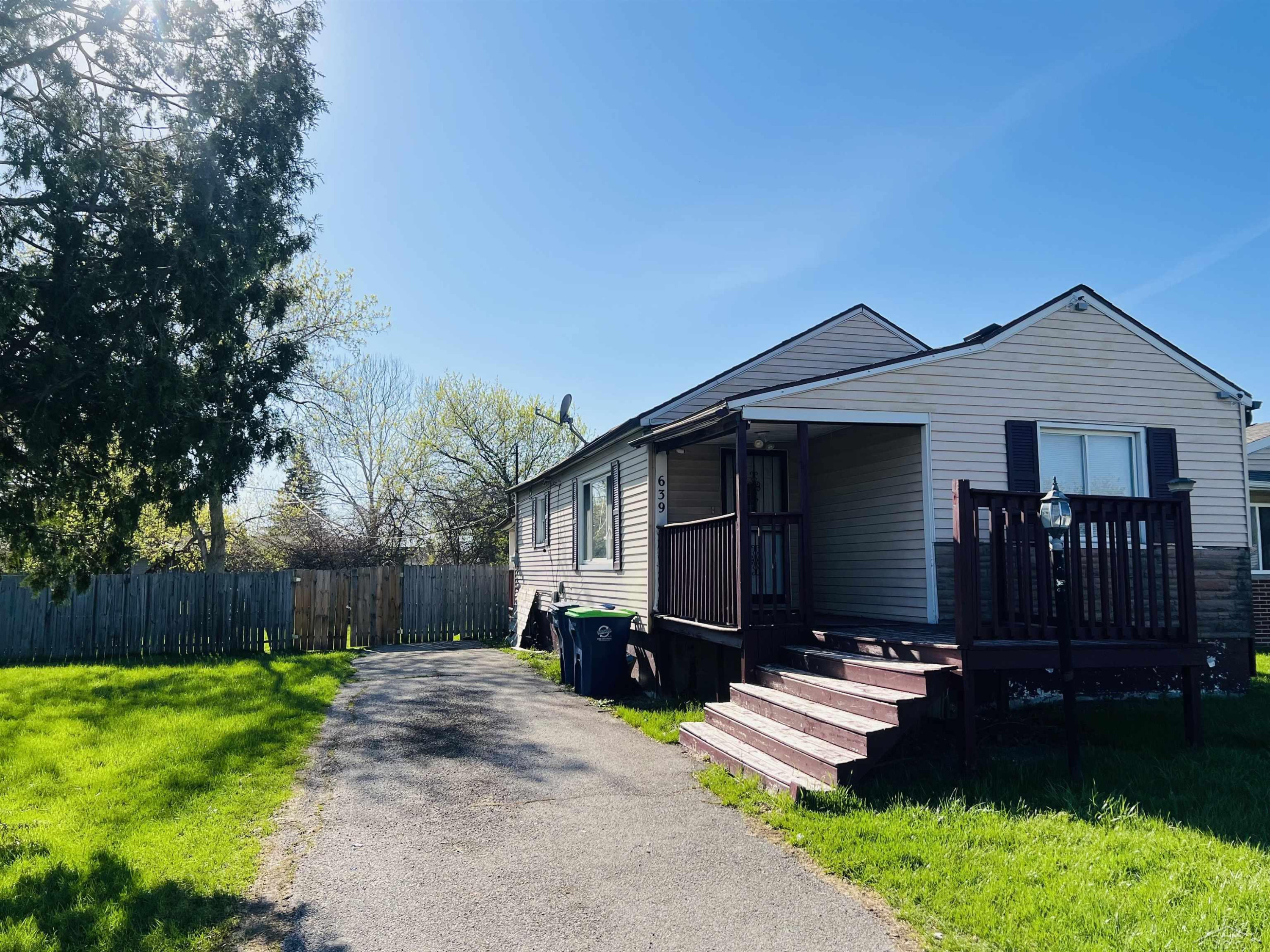 639 S 28th Street, Saginaw, MI 48601