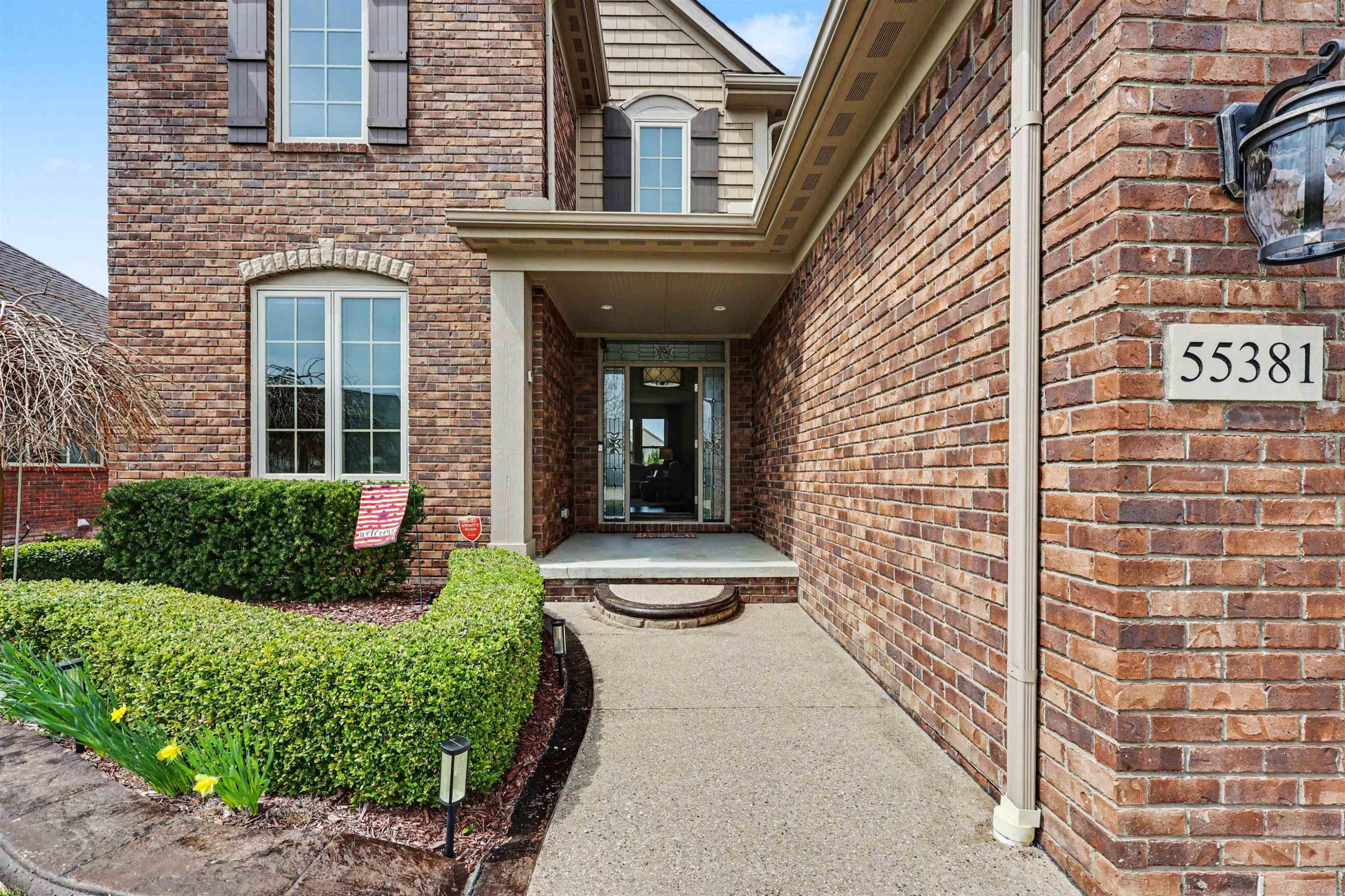55381 Trevino Drive, Macomb, MI 48042 — Photo 3
