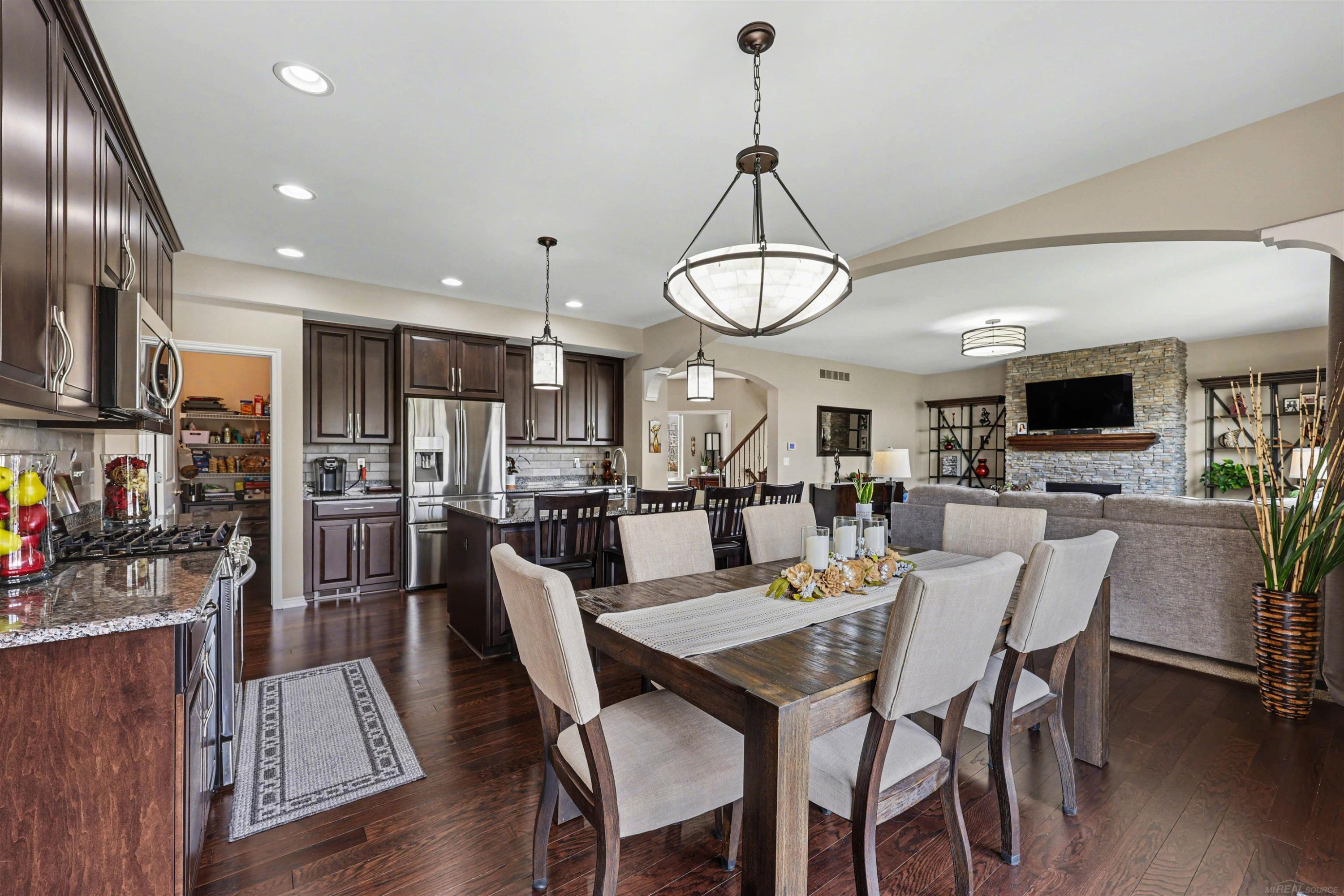 55381 Trevino Drive, Macomb, MI 48042 — Photo 9