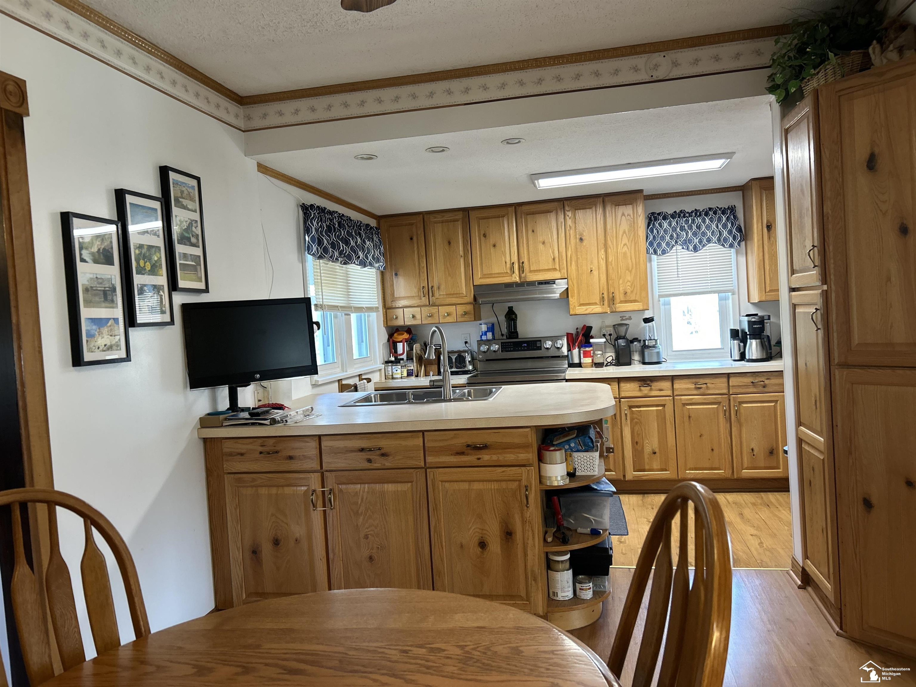 8256 Jackman Road, Temperance, MI 48182 — Photo 14