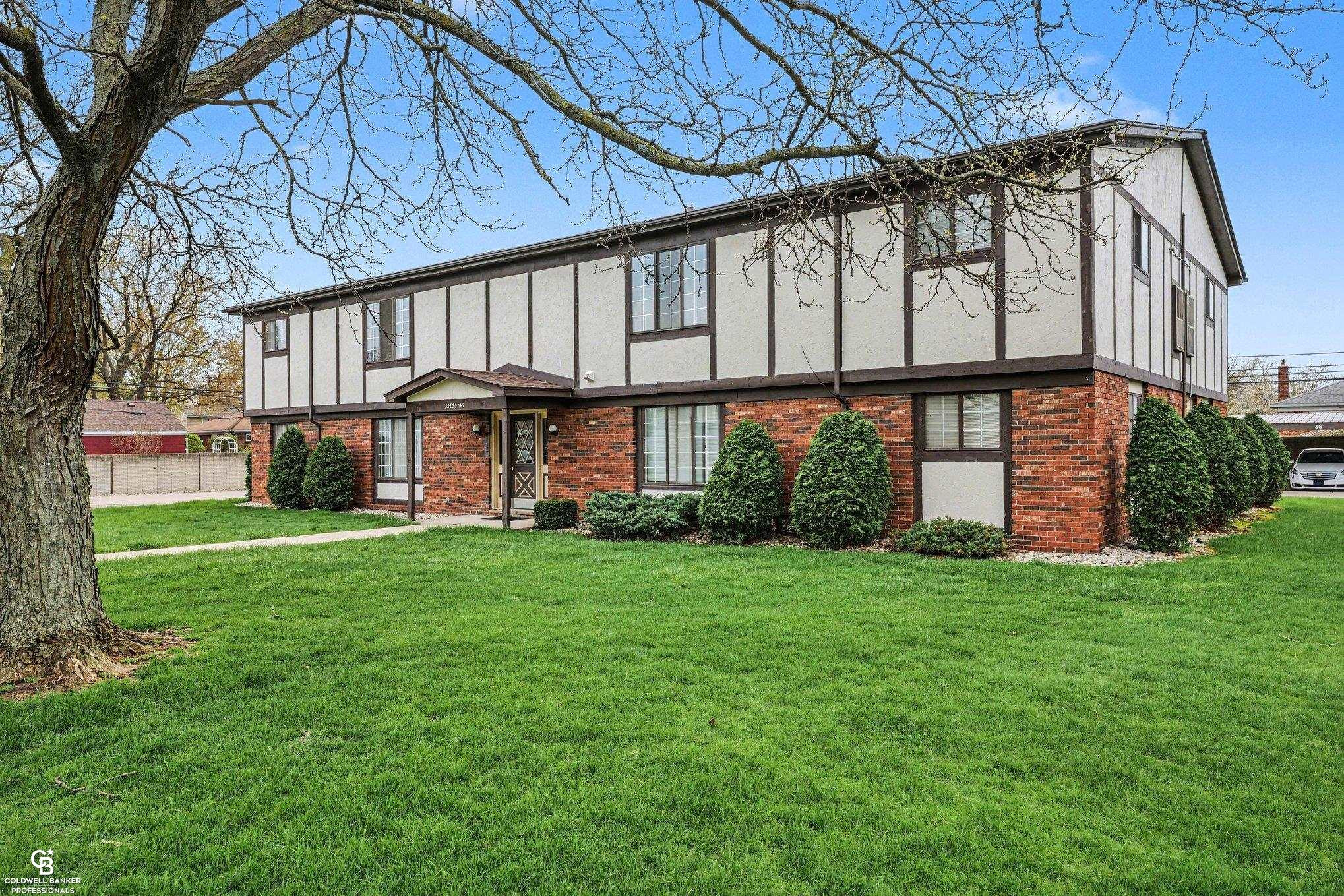 22835 Grove Road, Saint Clair Shores, MI 48080 — Photo 3