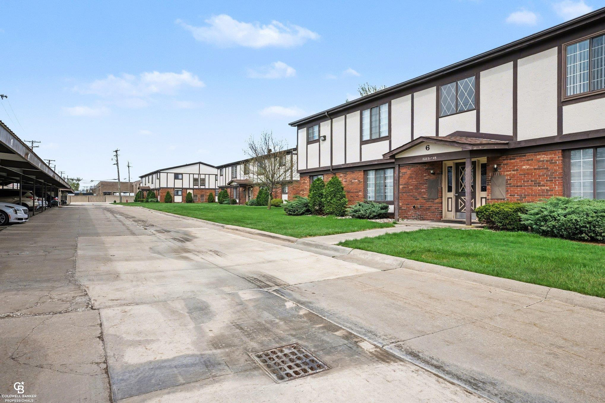 22835 Grove Road, Saint Clair Shores, MI 48080 — Photo 5
