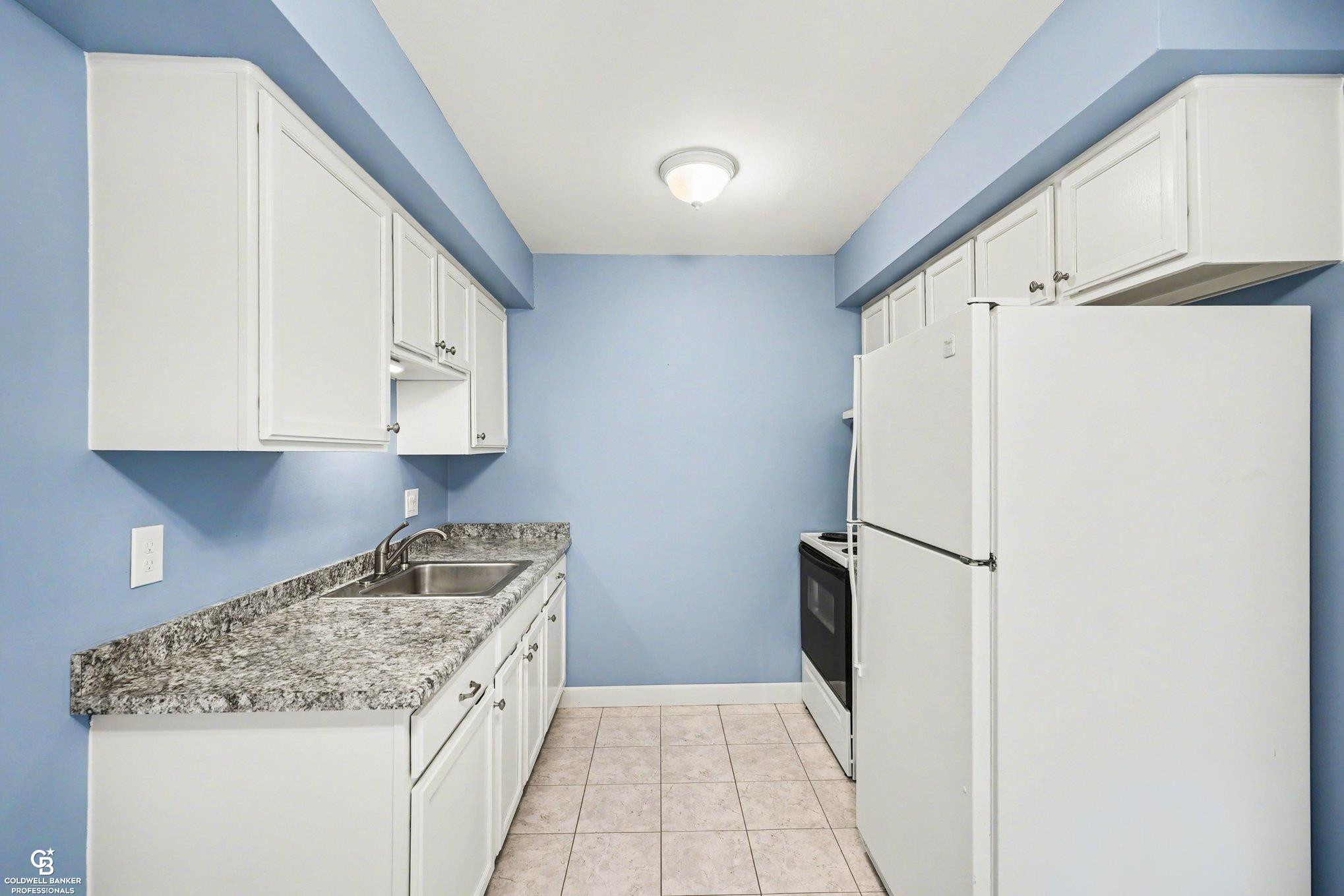 22835 Grove Road, Saint Clair Shores, MI 48080 — Photo 9