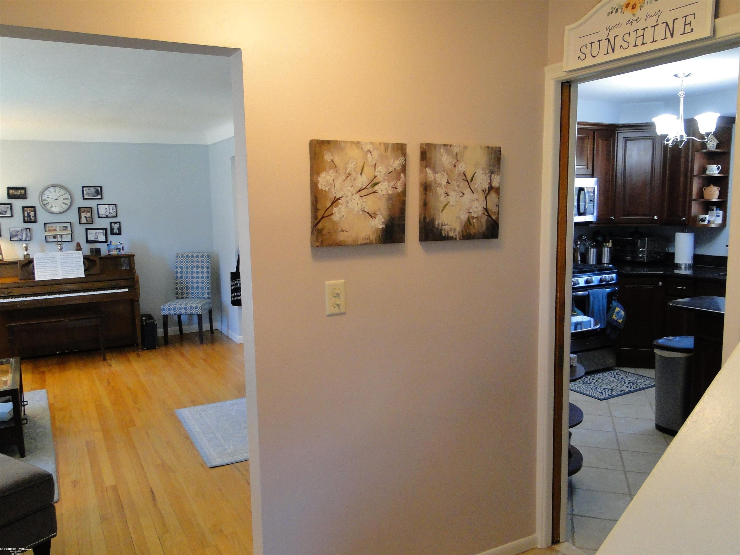 18307 Spring Ct N Court, Fraser, MI 48026 — Photo 8