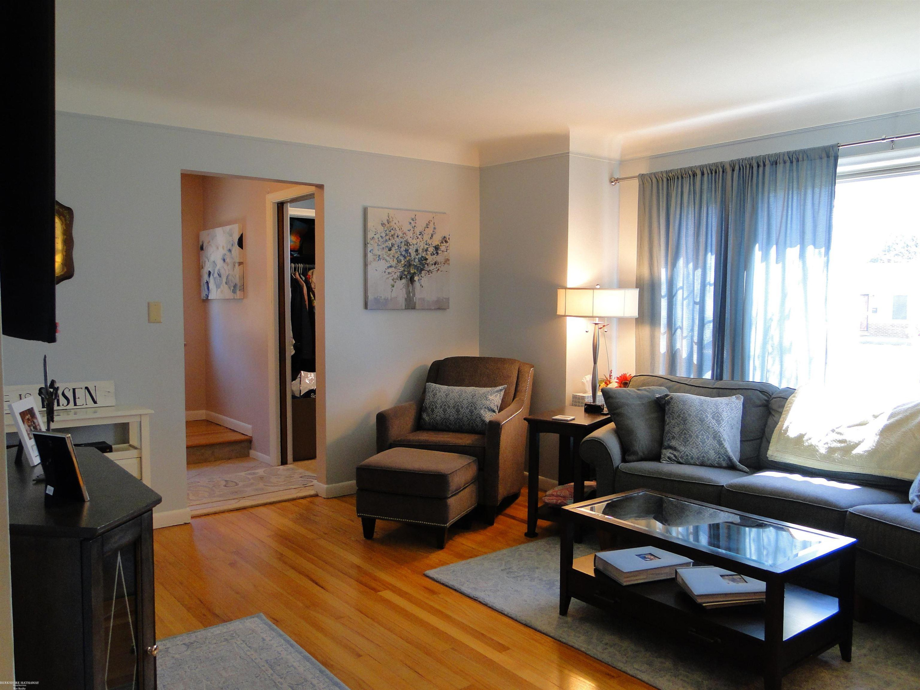 18307 Spring Ct N Court, Fraser, MI 48026 — Photo 10