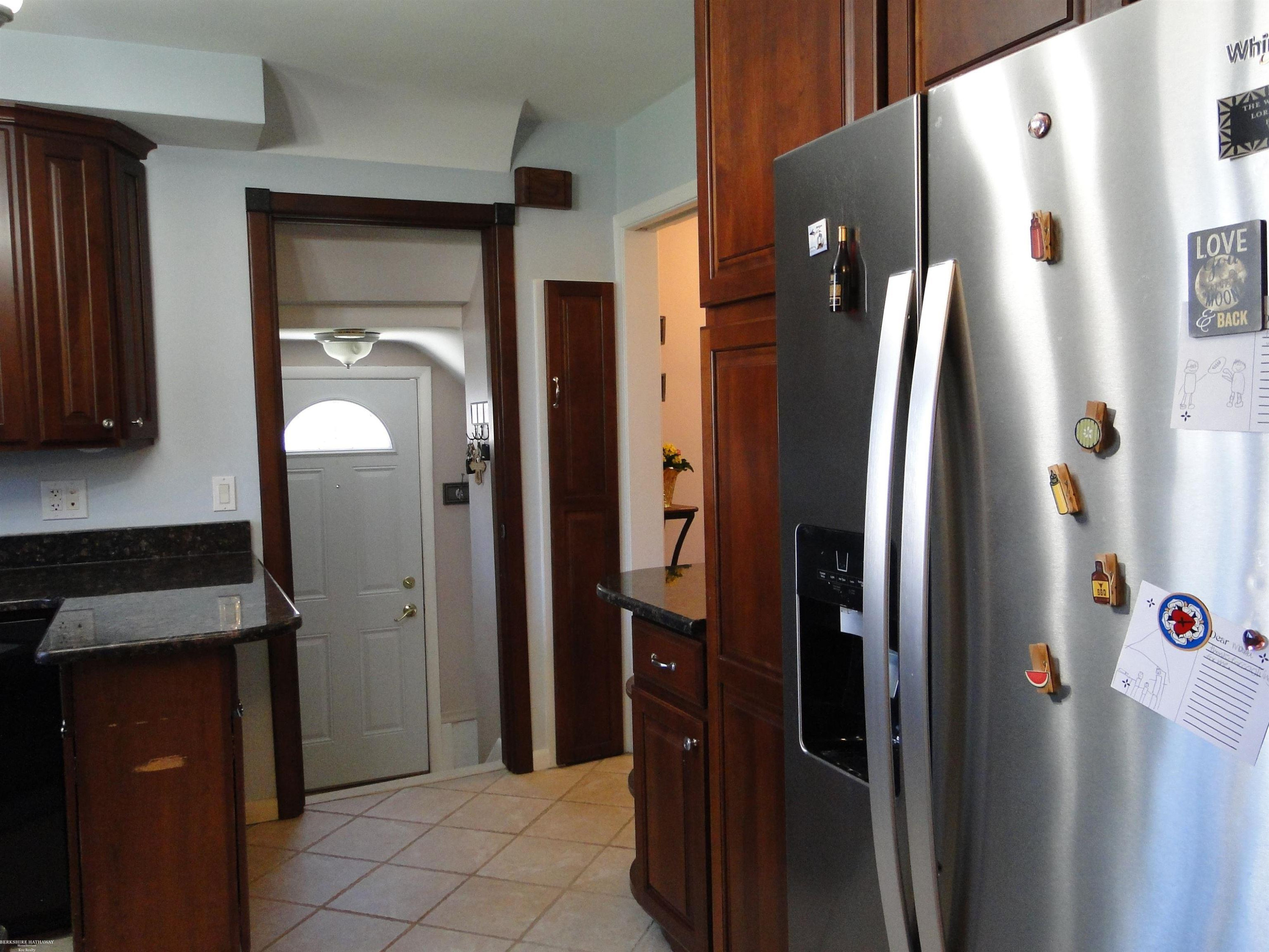 18307 Spring Ct N Court, Fraser, MI 48026 — Photo 21